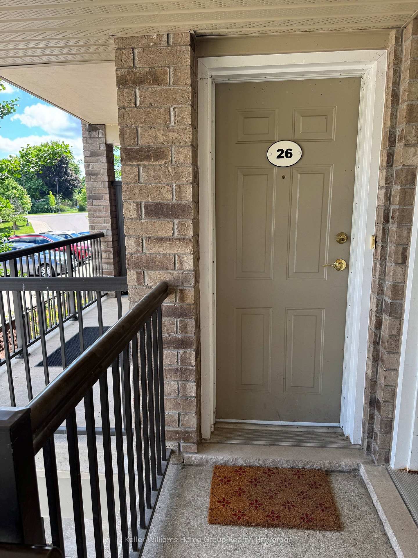 Photo 3 of Unit 26, 35 Mountford Drive, Guelph, Grange Road — HOMEH