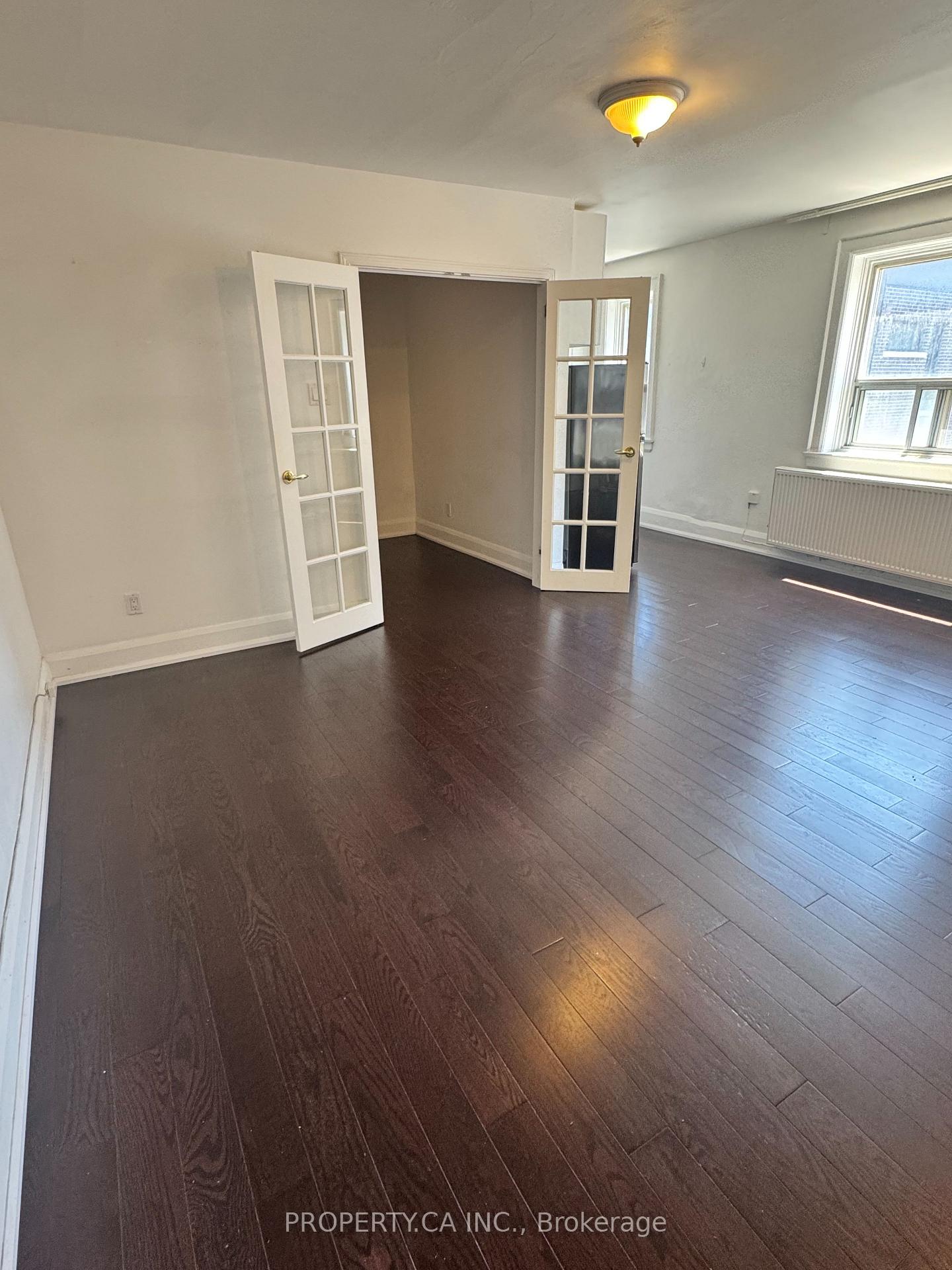Photo 5 of Unit 20, 849 Broadview Avenue E, Toronto, Danforth — HOMEH