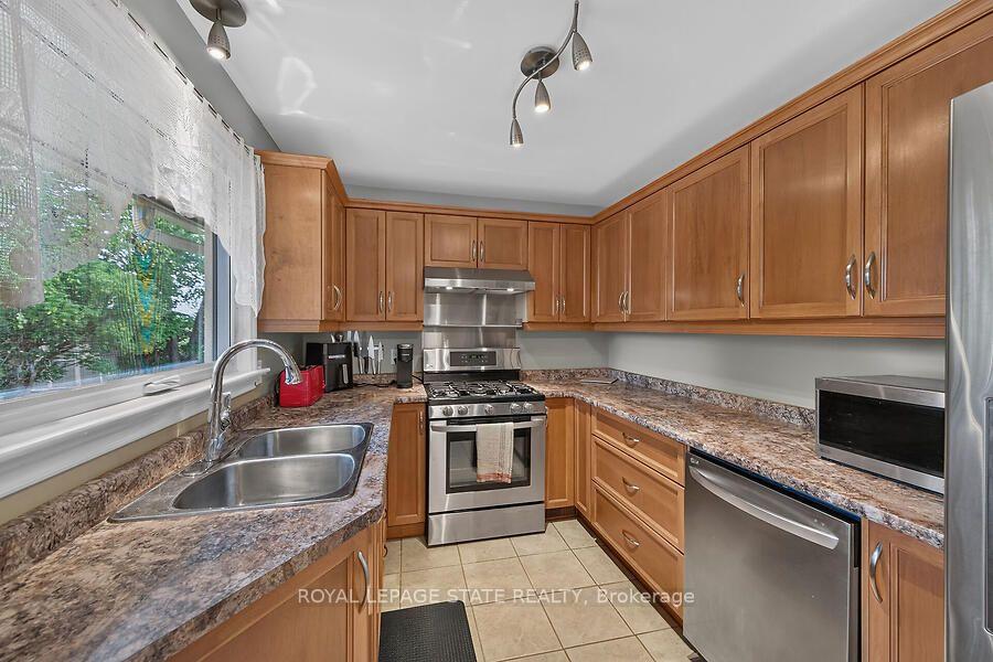 Photo 10 of 2856 South Grimsby Rd 8, Grimsby, Grimsby Escarpment — HOMEH