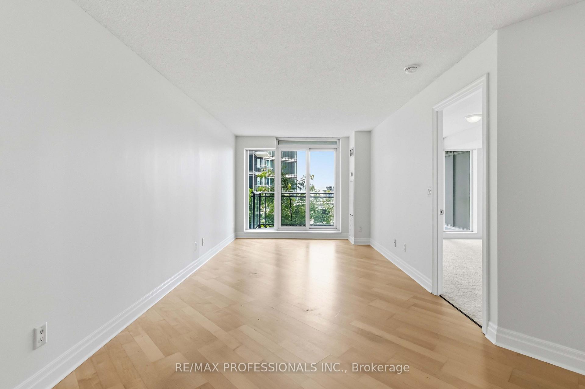 Photo 15 of Unit 607, 2121 Lake Shore Boulevard W, Etobicoke, Mimico — HOMEH