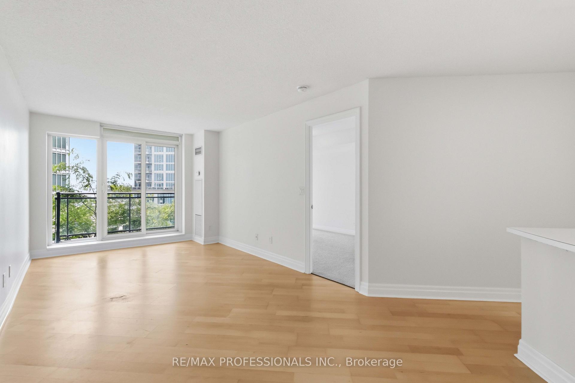 Photo 1 of Unit 607, 2121 Lake Shore Boulevard W, Etobicoke, Mimico — HOMEH