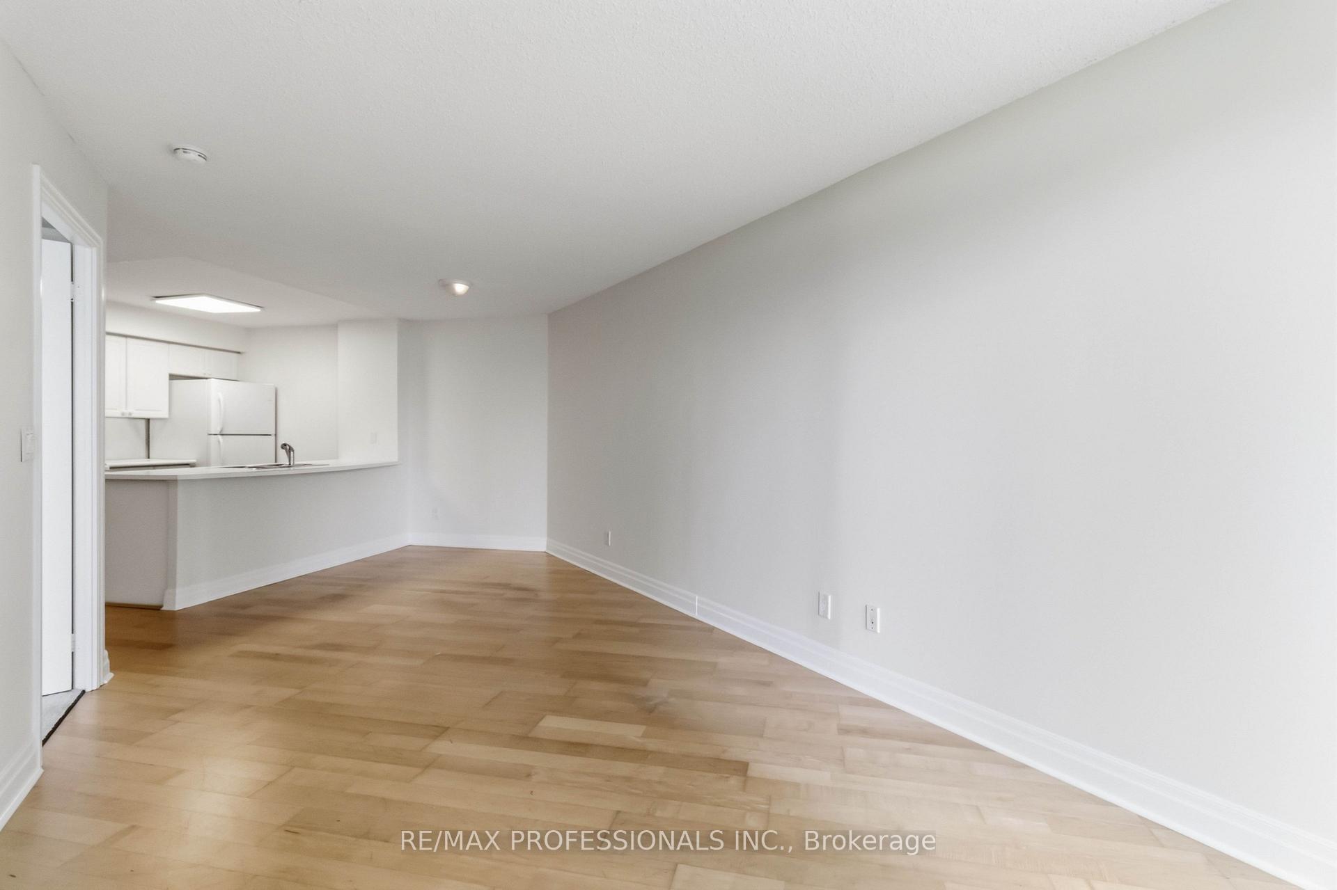 Photo 17 of Unit 607, 2121 Lake Shore Boulevard W, Etobicoke, Mimico — HOMEH