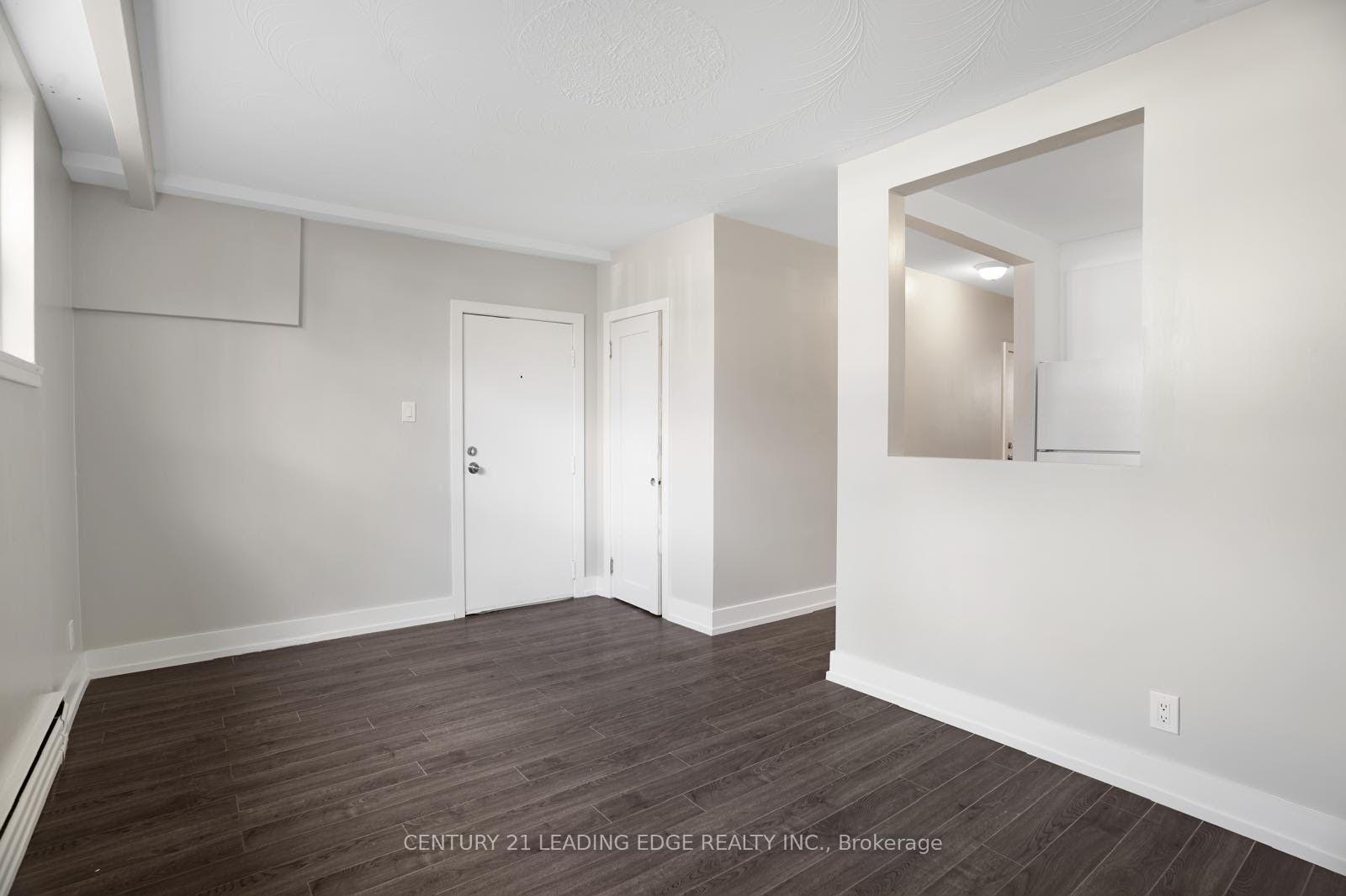 Front of Unit Lower, 15 Virginia Avenue