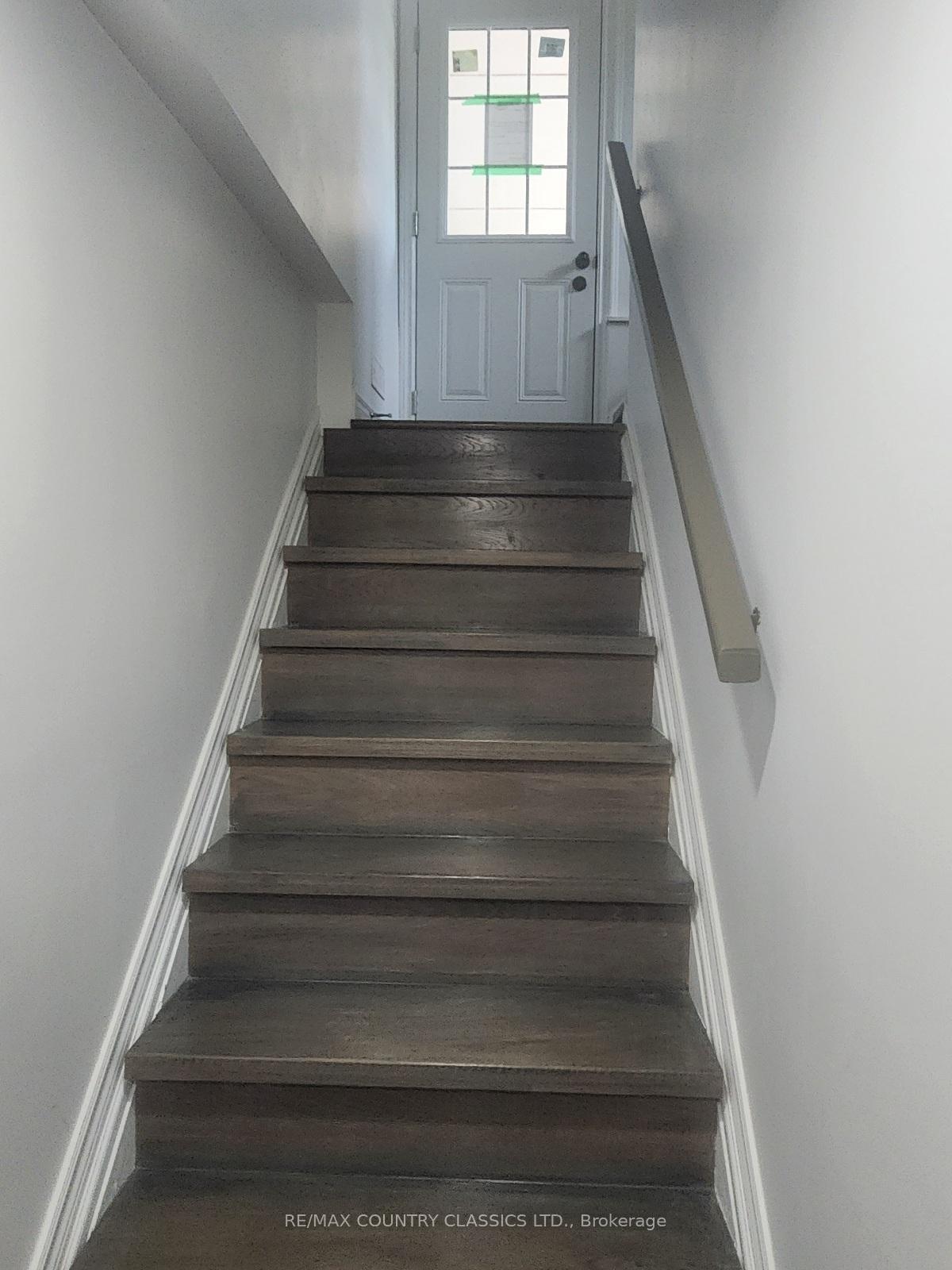 Photo 11 of Unit Lower, 7 Beechwood Drive, Peterborough, Monaghan Ward 2 — HOMEH