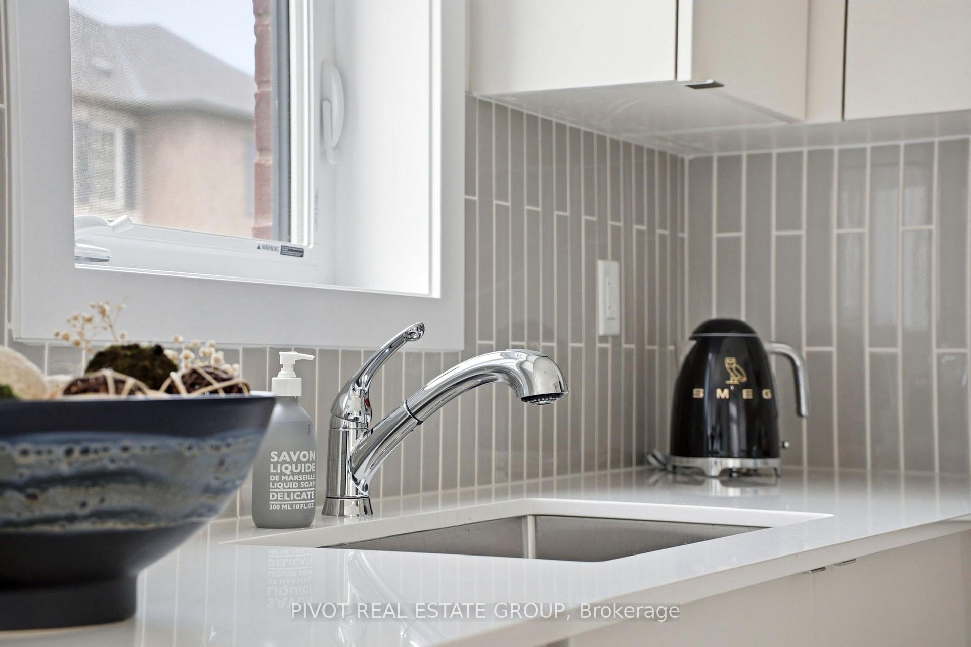 Photo 20 of 14 Observatory Way, Whitby, Brooklin — HOMEH