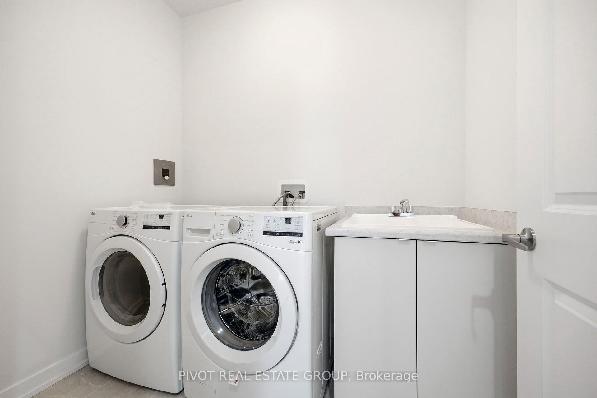 Photo 22 of 14 Observatory Way, Whitby, Brooklin — HOMEH