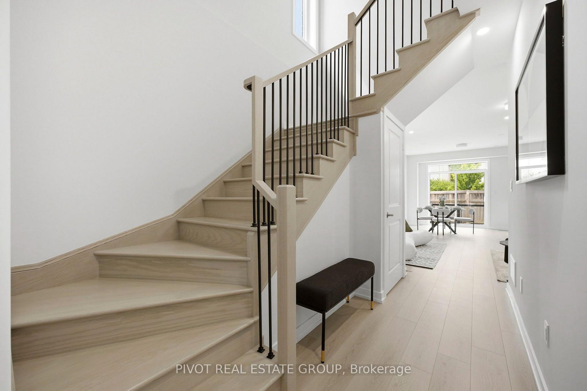 Photo 23 of 14 Observatory Way, Whitby, Brooklin — HOMEH