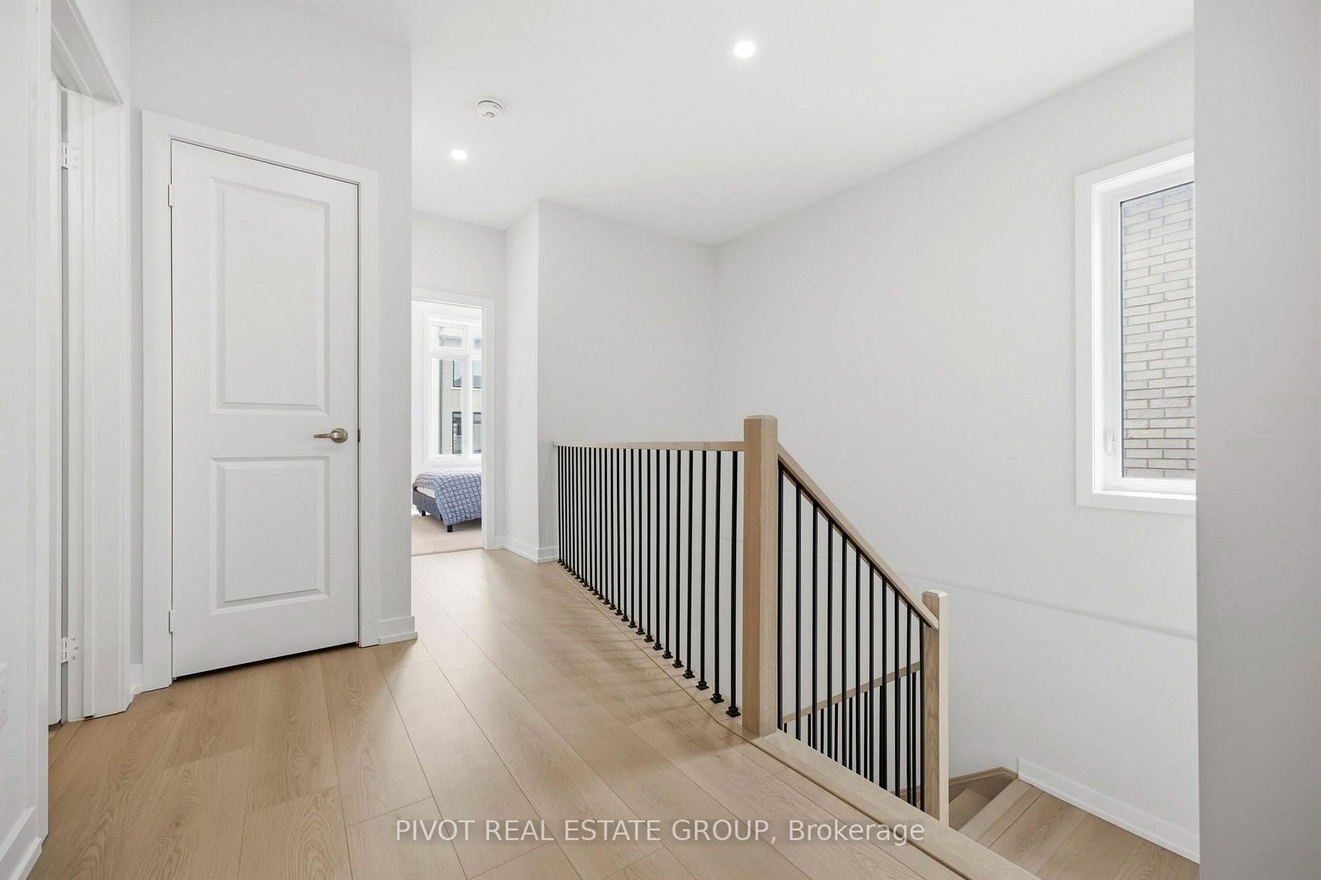 Photo 24 of 14 Observatory Way, Whitby, Brooklin — HOMEH