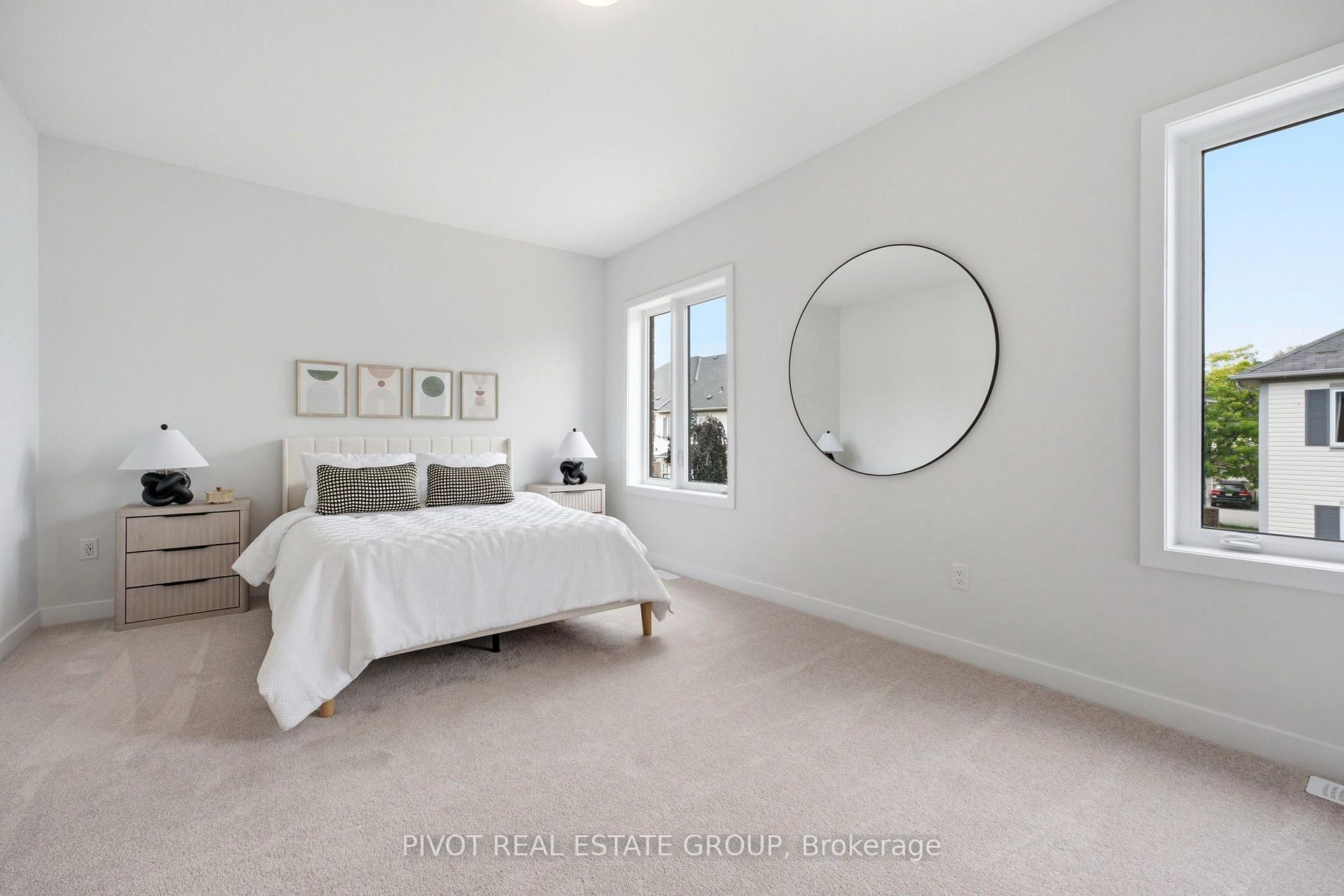 Photo 25 of 14 Observatory Way, Whitby, Brooklin — HOMEH