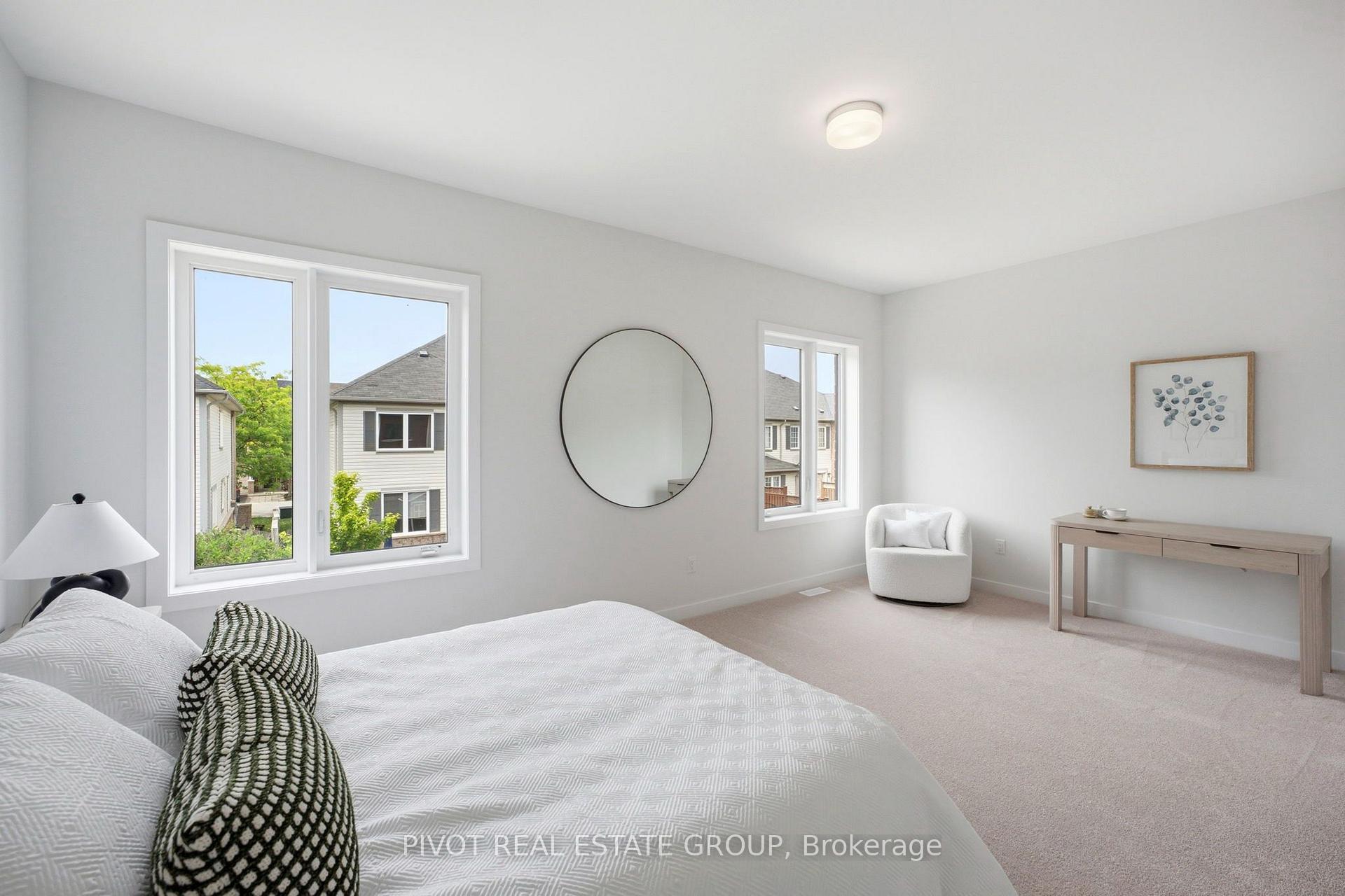 Photo 26 of 14 Observatory Way, Whitby, Brooklin — HOMEH