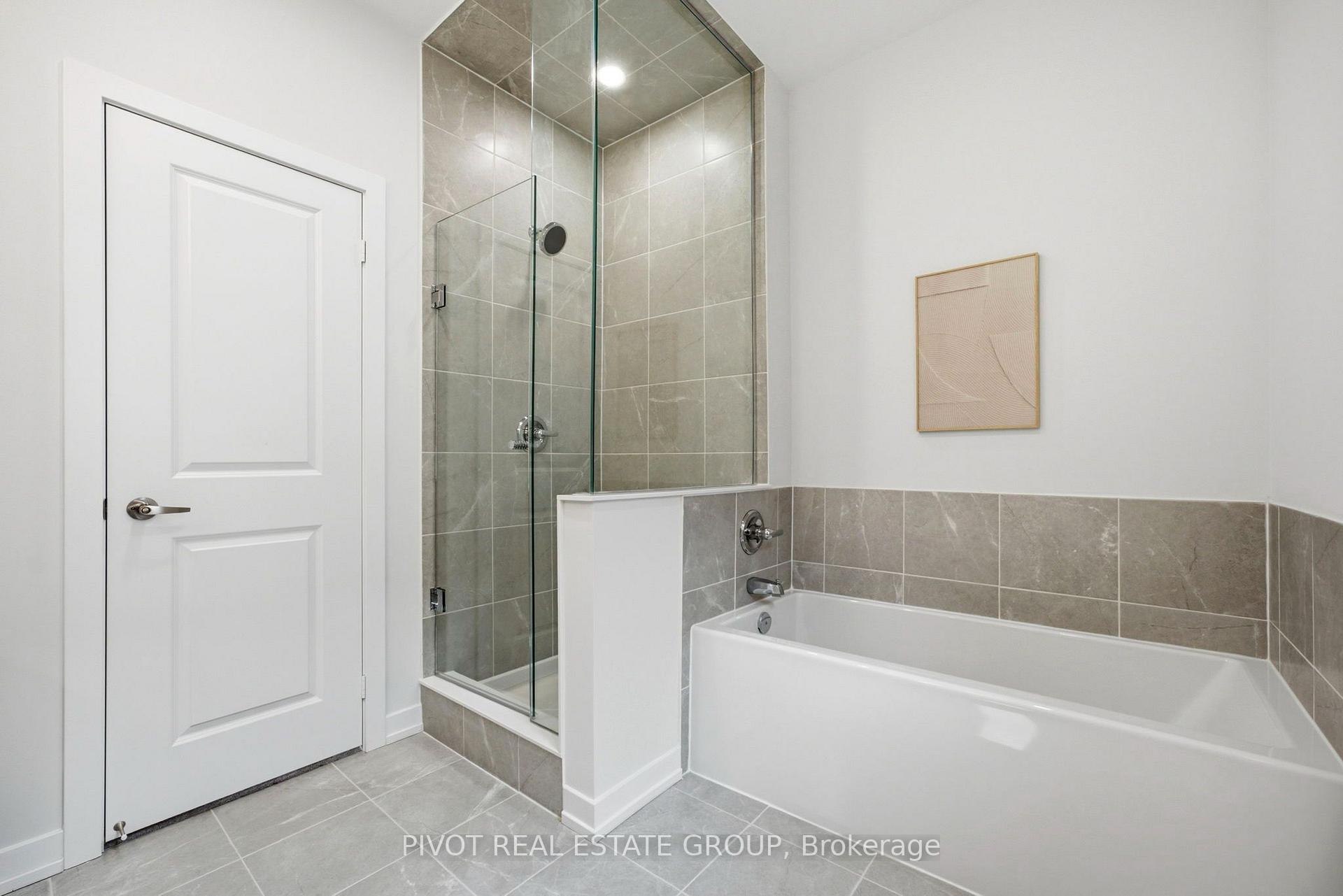 Photo 29 of 14 Observatory Way, Whitby, Brooklin — HOMEH