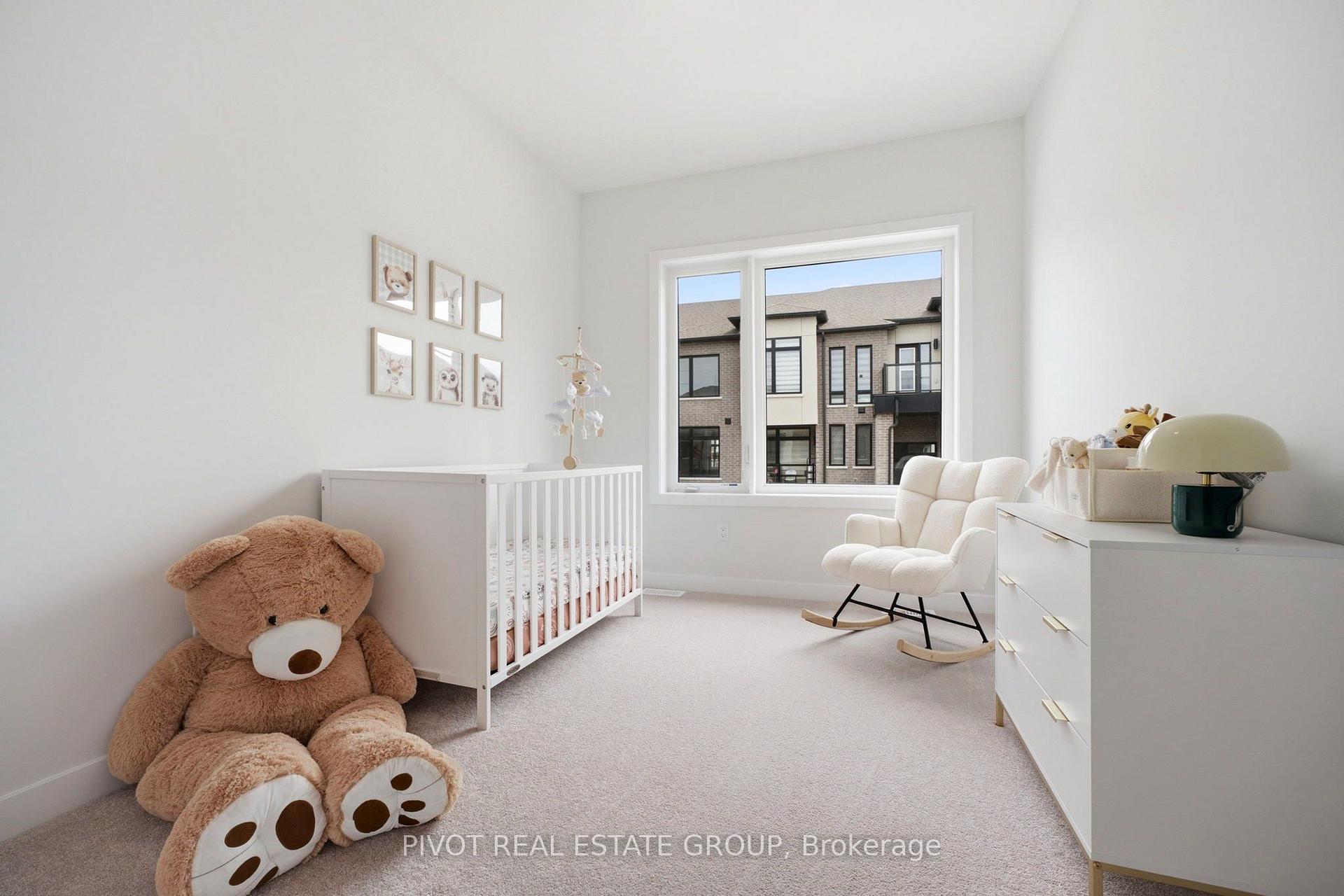 Photo 31 of 14 Observatory Way, Whitby, Brooklin — HOMEH