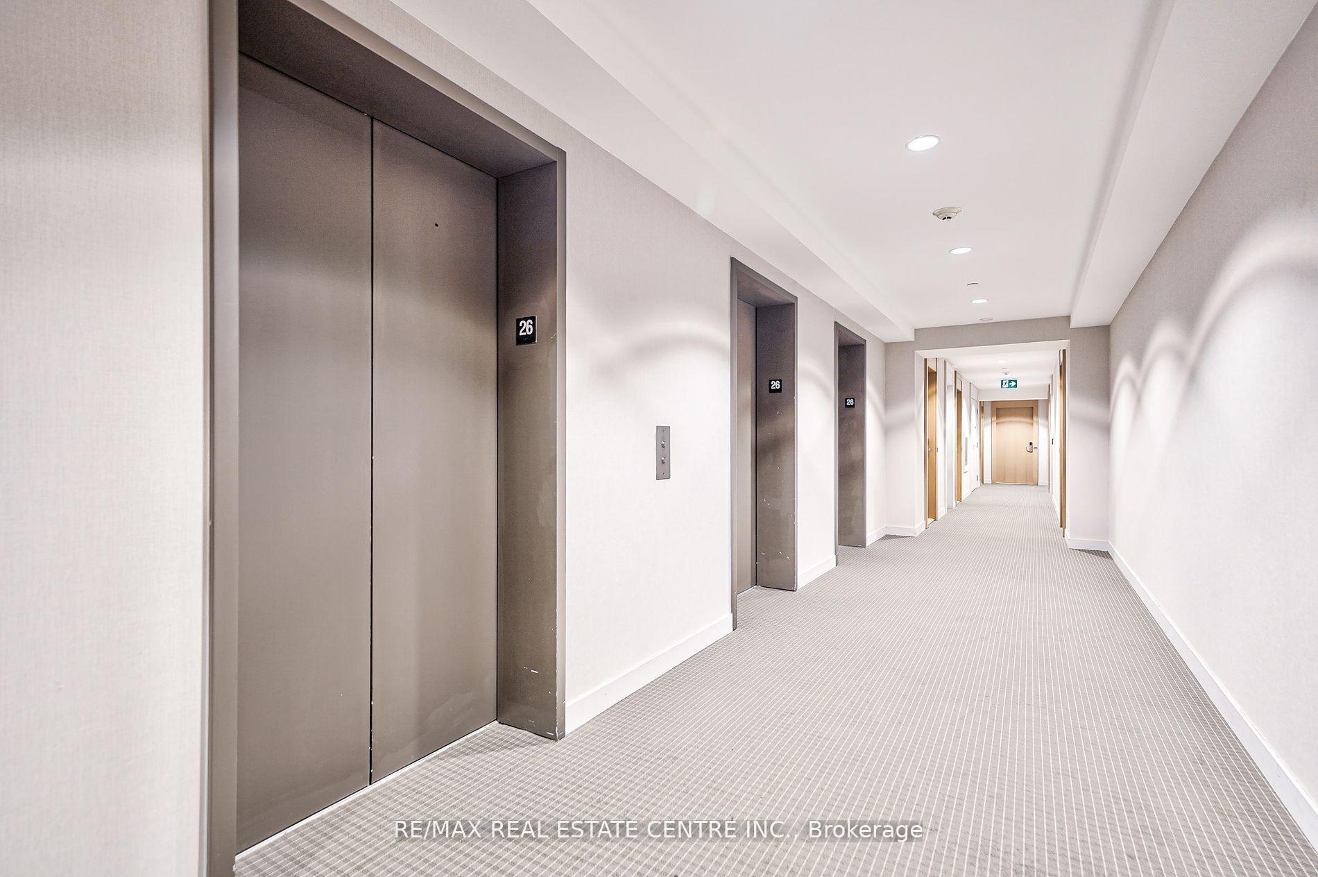 Photo 6 of Unit 2605, 7 Grenville Street, Toronto, Bay Street Corridor — HOMEH