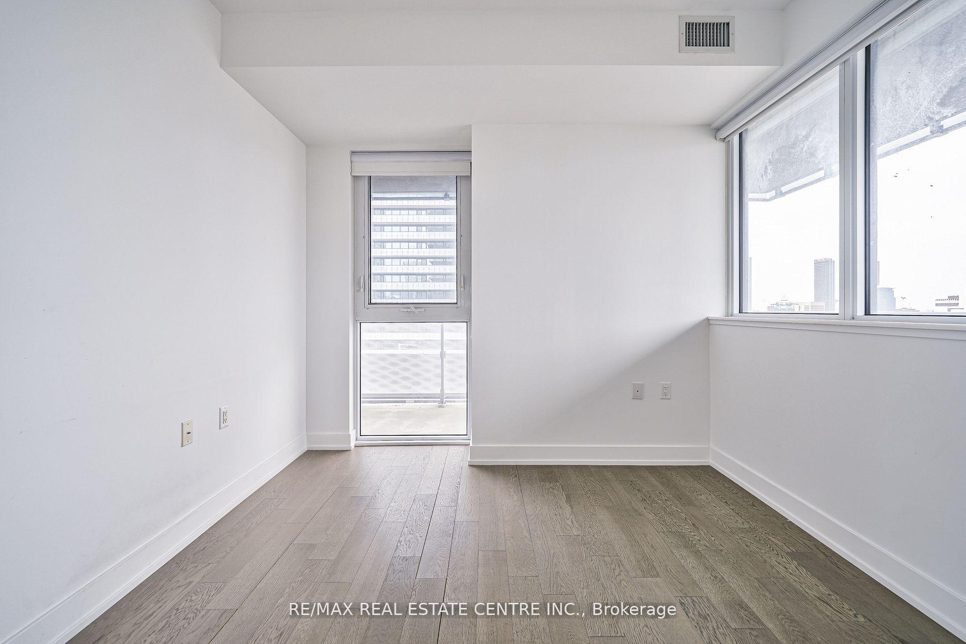 Photo 26 of Unit 2605, 7 Grenville Street, Toronto, Bay Street Corridor — HOMEH