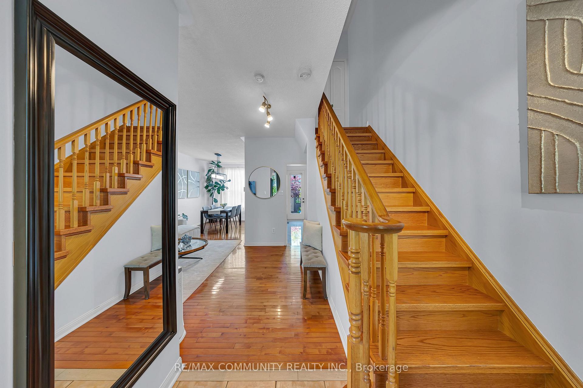 Photo 5 of 65 White's Hill Avenue, Markham, Cornell — HOMEH