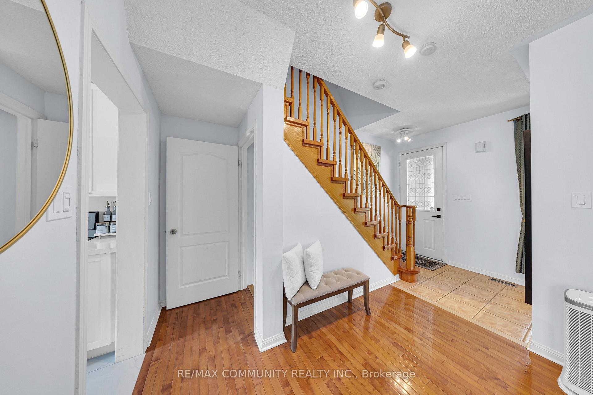 Photo 17 of 65 White's Hill Avenue, Markham, Cornell — HOMEH