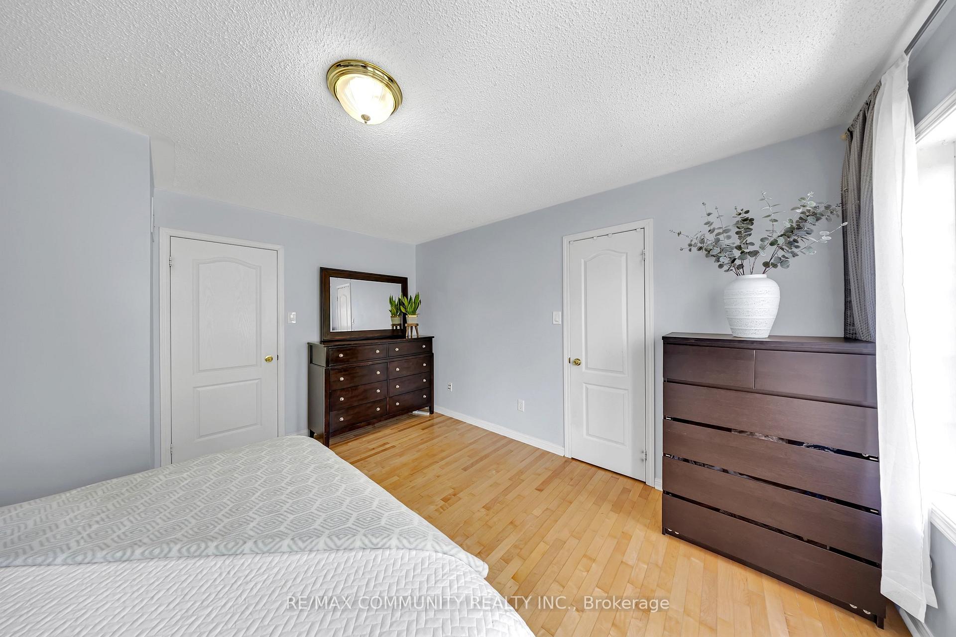 Photo 23 of 65 White's Hill Avenue, Markham, Cornell — HOMEH