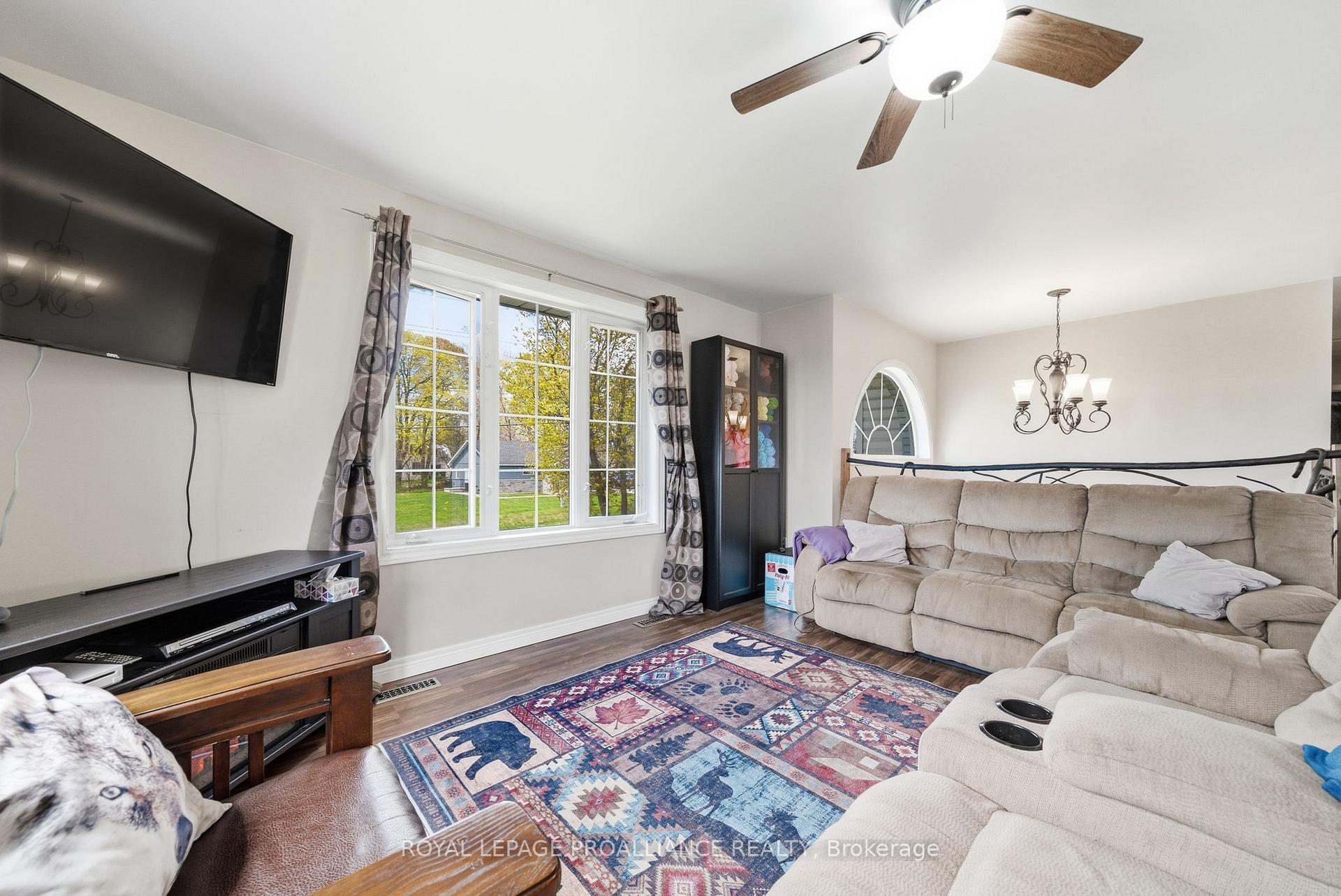 Photo 19 of 144 Centre Street, Deseronto, Deseronto (Town) — HOMEH