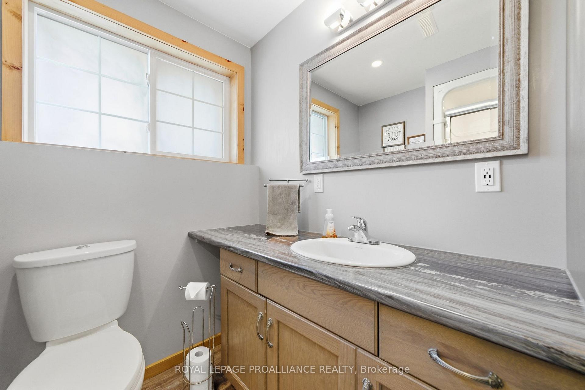 Photo 35 of 144 Centre Street, Deseronto, Deseronto (Town) — HOMEH