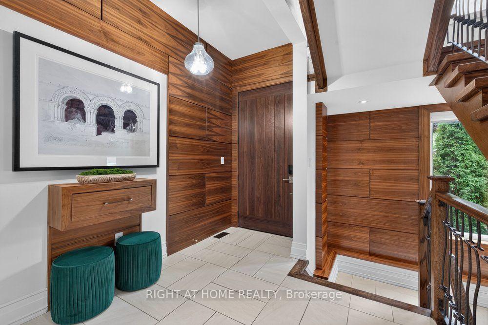 Photo 4 of 255 Willowdale Avenue, North York, Willowdale East — HOMEH