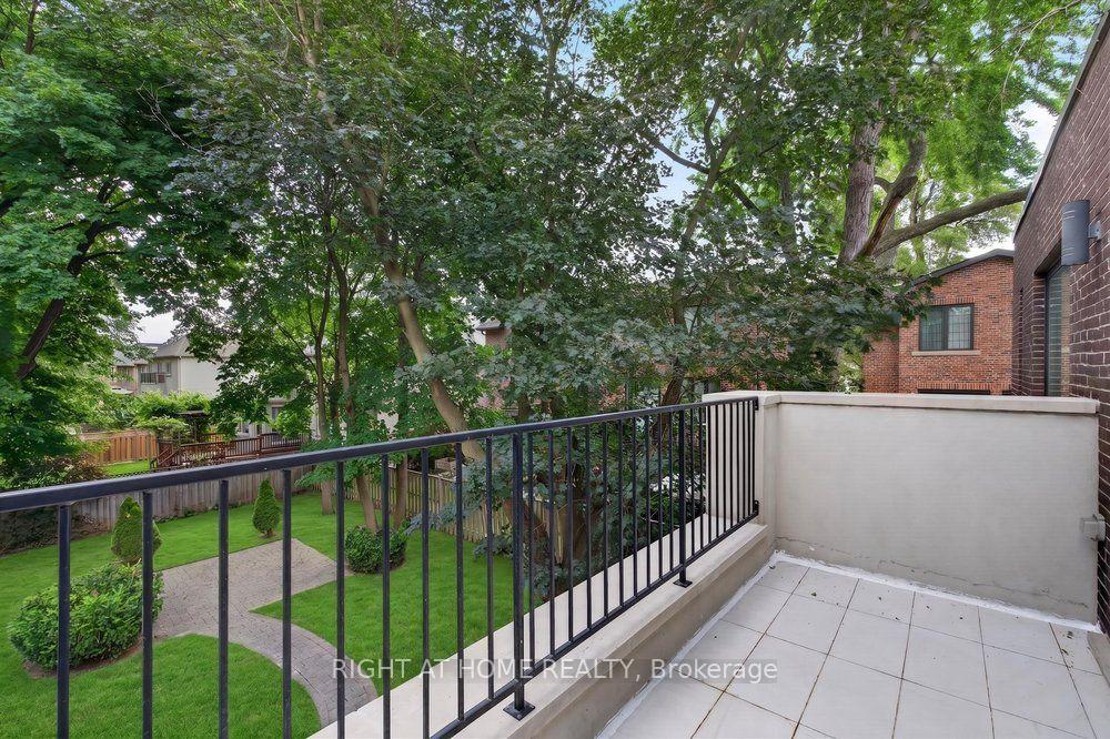 Photo 29 of 255 Willowdale Avenue, North York, Willowdale East — HOMEH