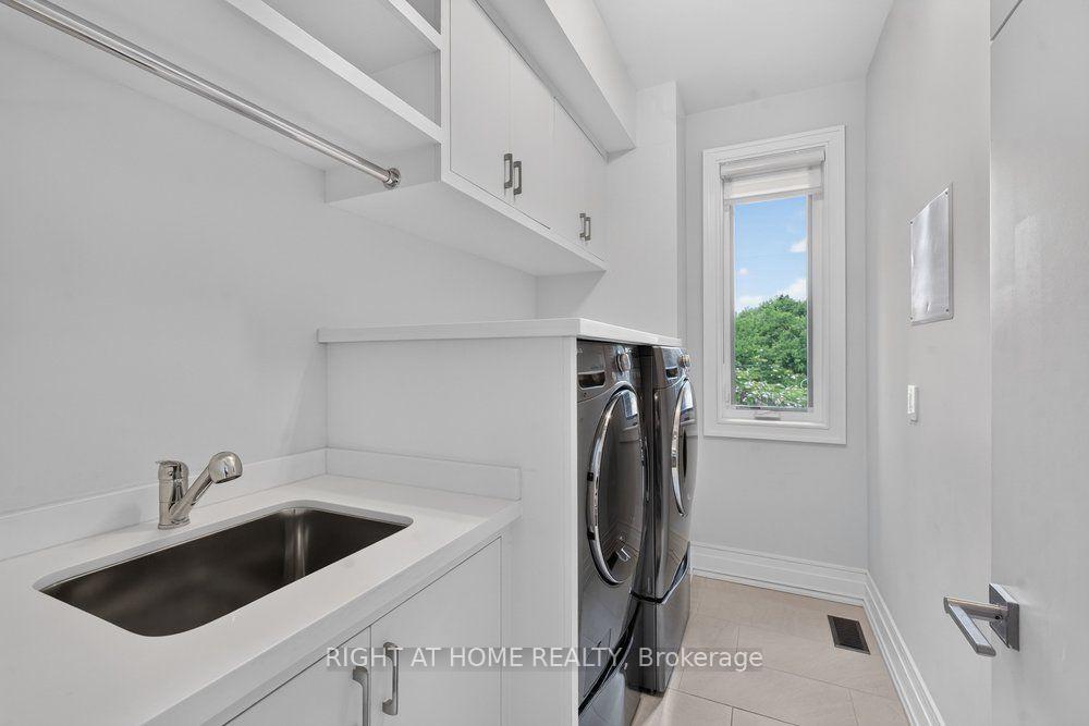 Photo 43 of 255 Willowdale Avenue, North York, Willowdale East — HOMEH