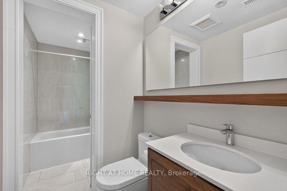 Photo 48 of 255 Willowdale Avenue, North York, Willowdale East — HOMEH