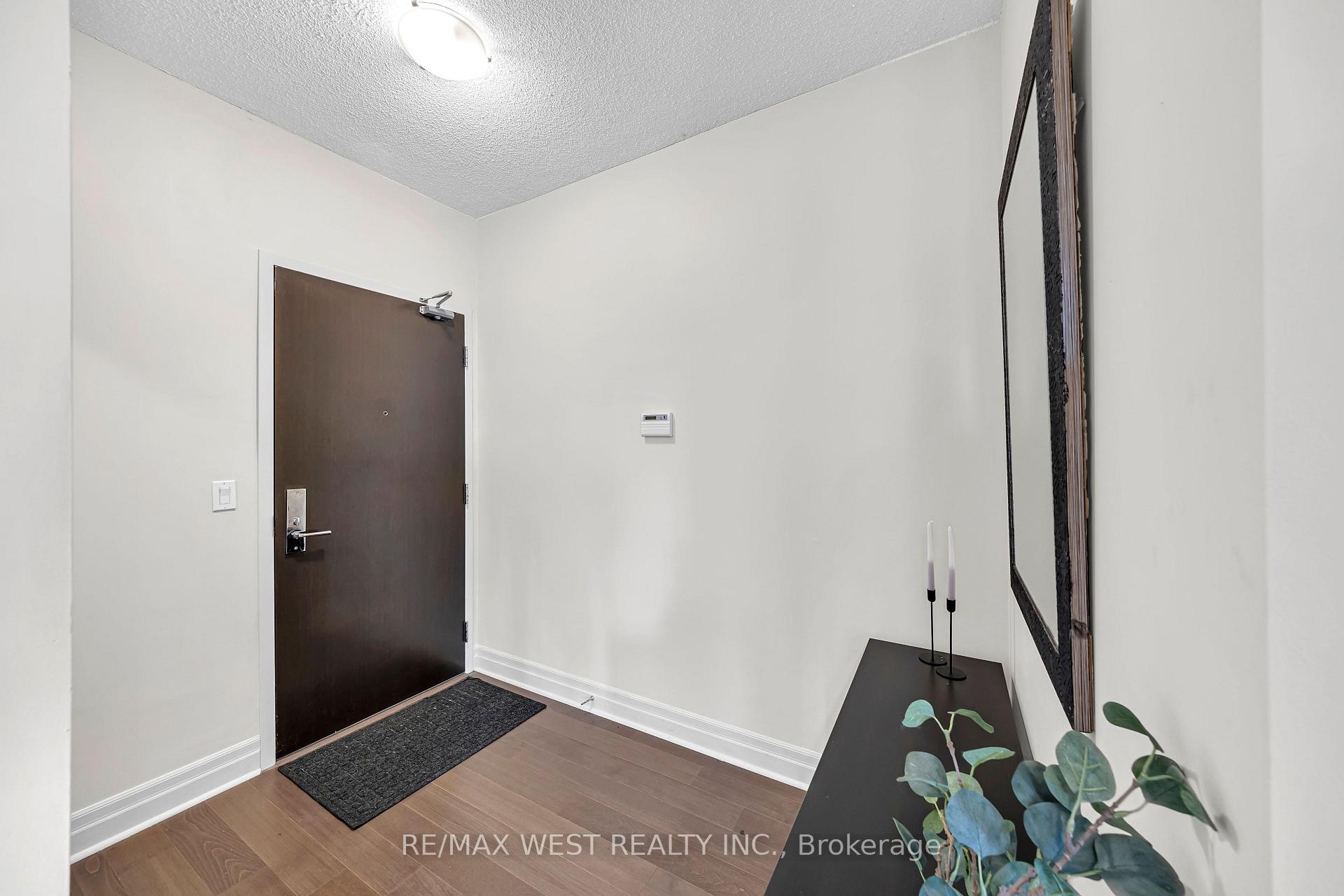 Photo 4 of Unit 304F, 8130 Birchmount Road, Markham, Unionville — HOMEH