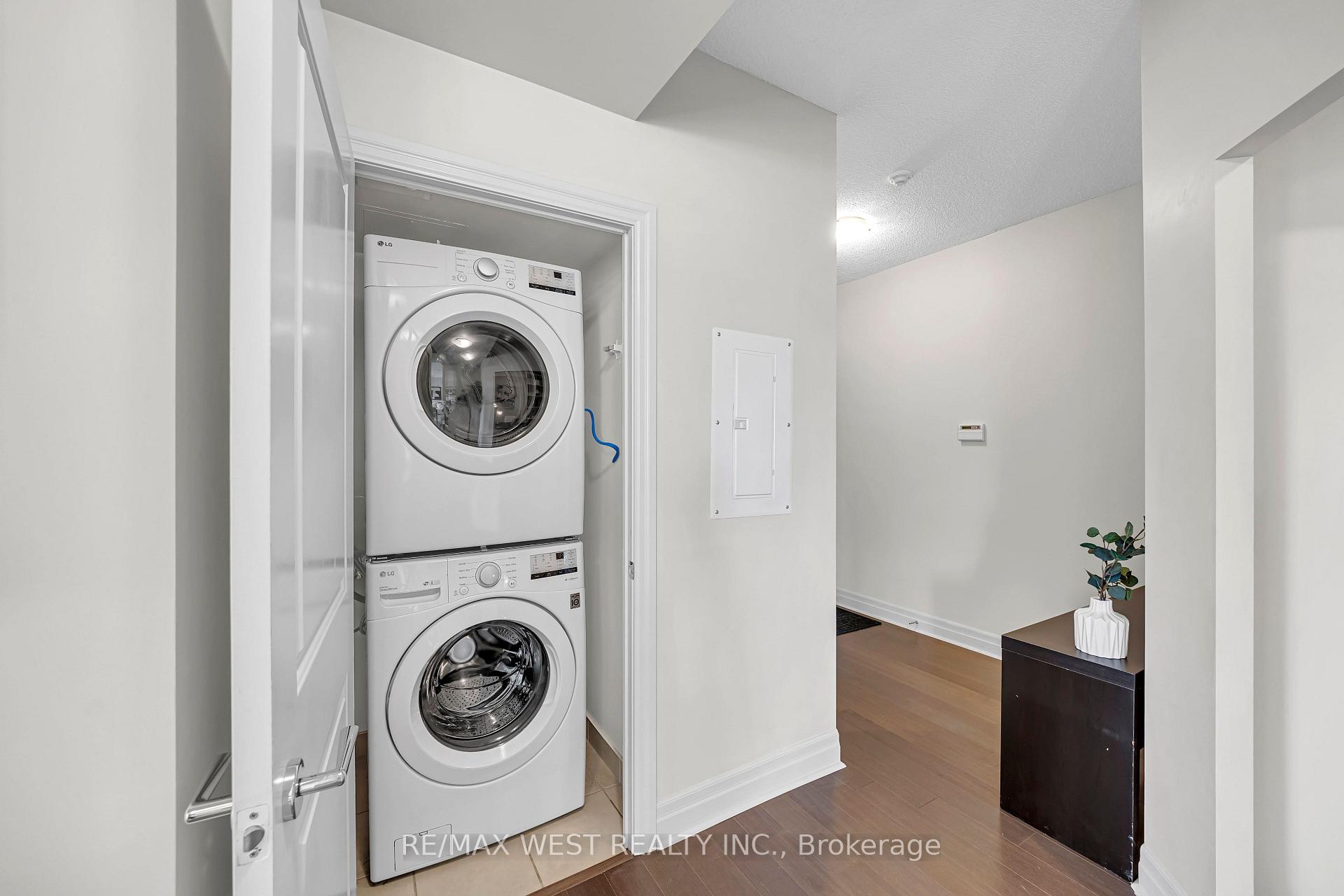 Photo 33 of Unit 304F, 8130 Birchmount Road, Markham, Unionville — HOMEH