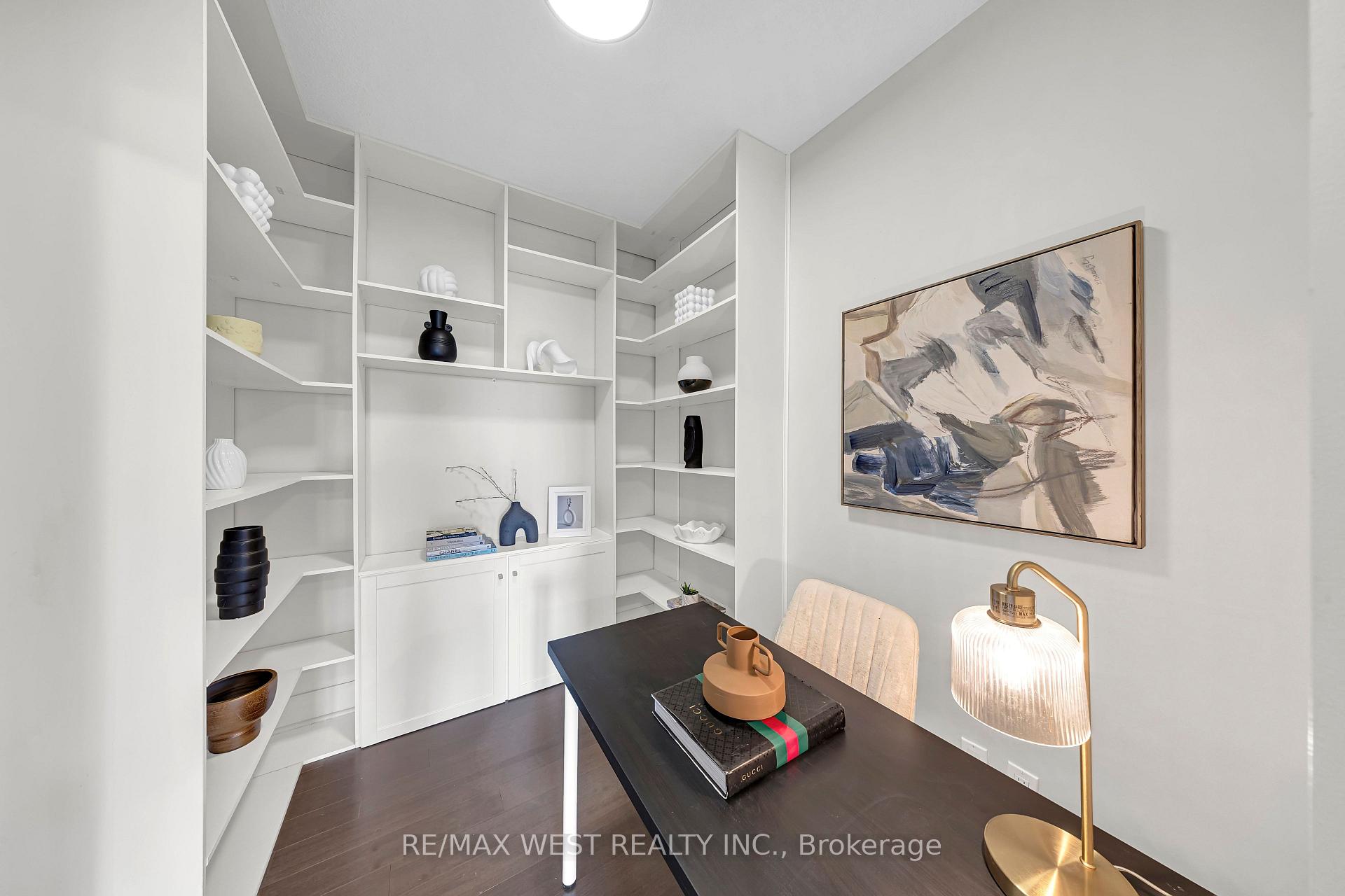 Photo 7 of Unit 304F, 8130 Birchmount Road, Markham, Unionville — HOMEH