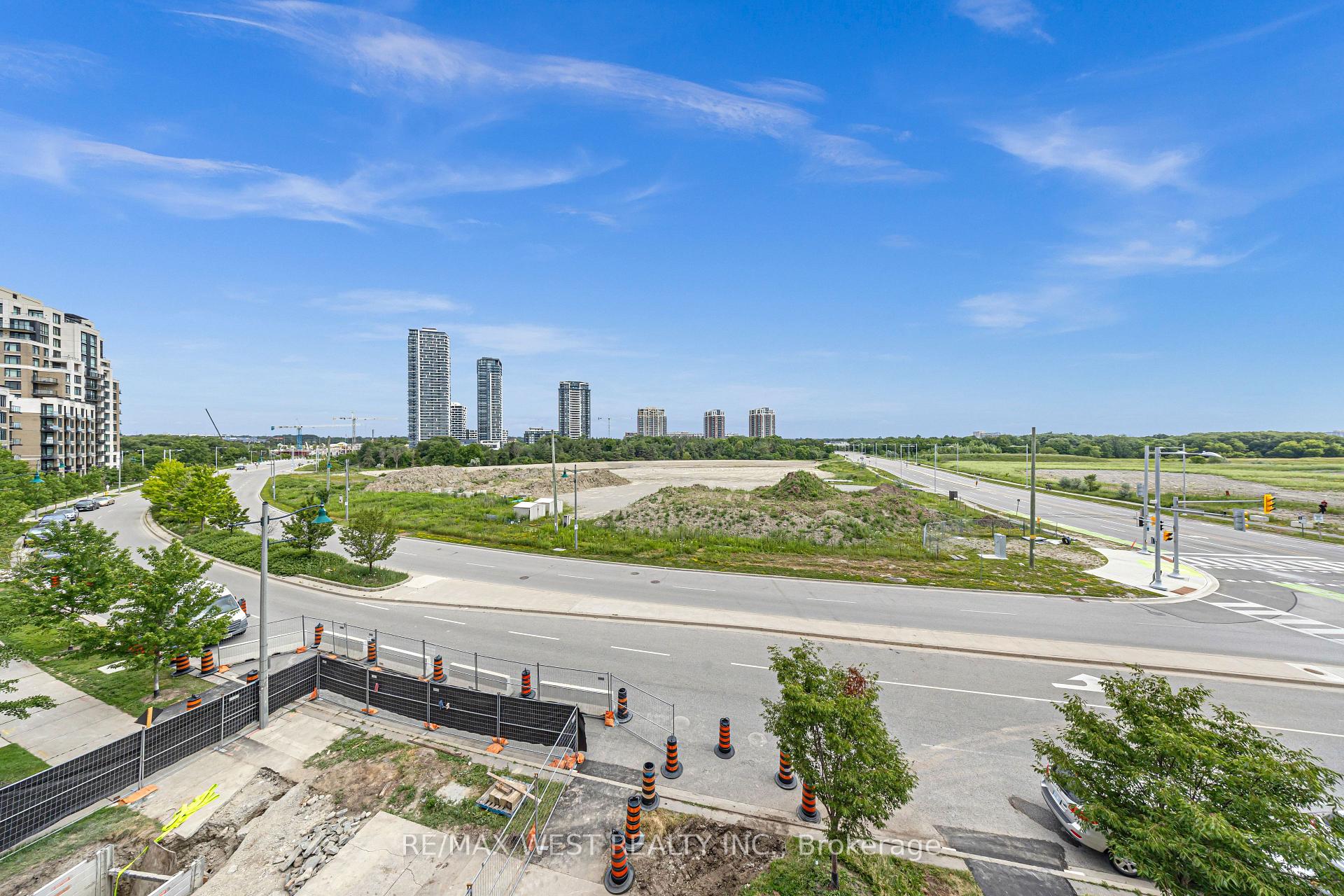 Photo 26 of Unit 304F, 8130 Birchmount Road, Markham, Unionville — HOMEH