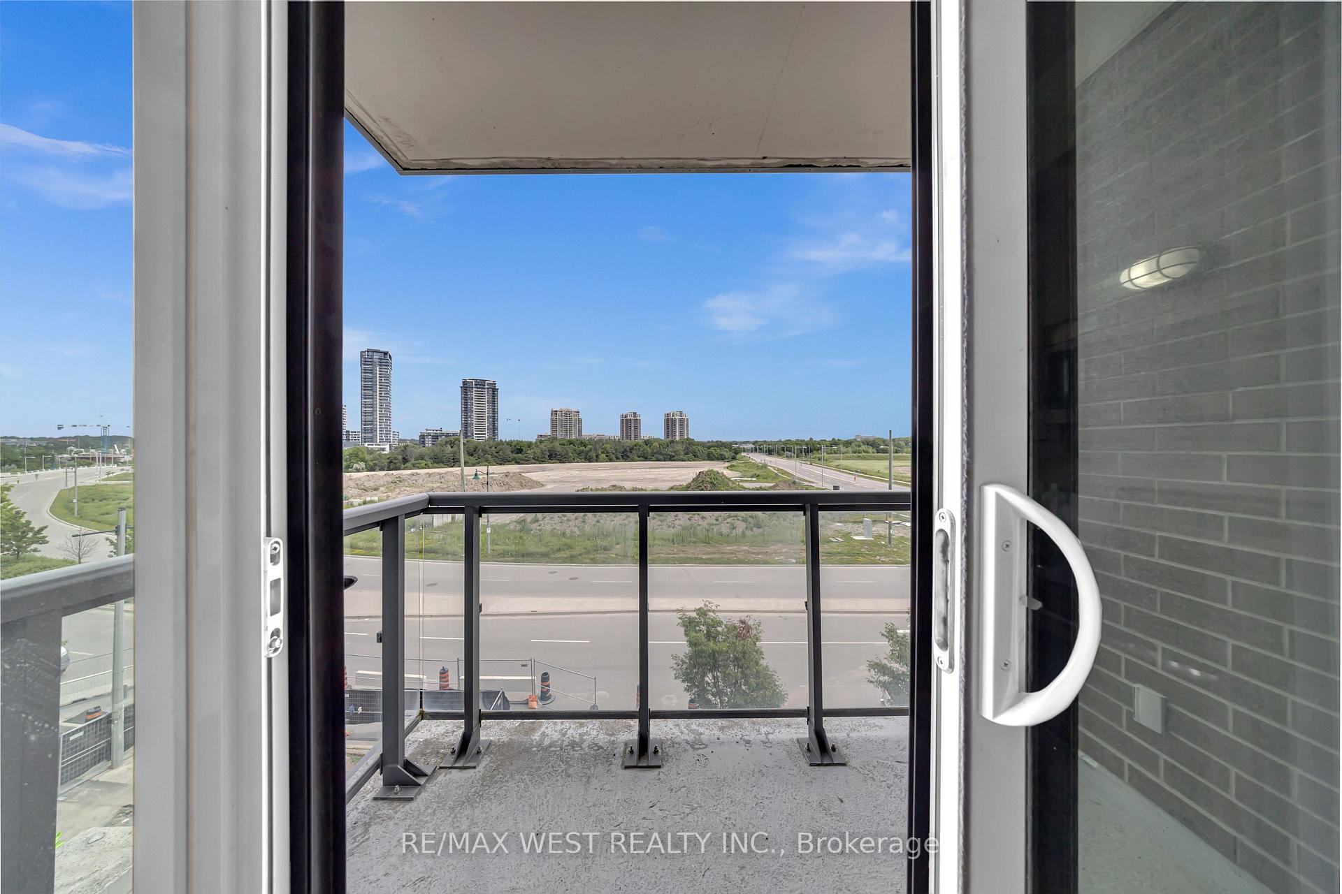 Photo 25 of Unit 304F, 8130 Birchmount Road, Markham, Unionville — HOMEH