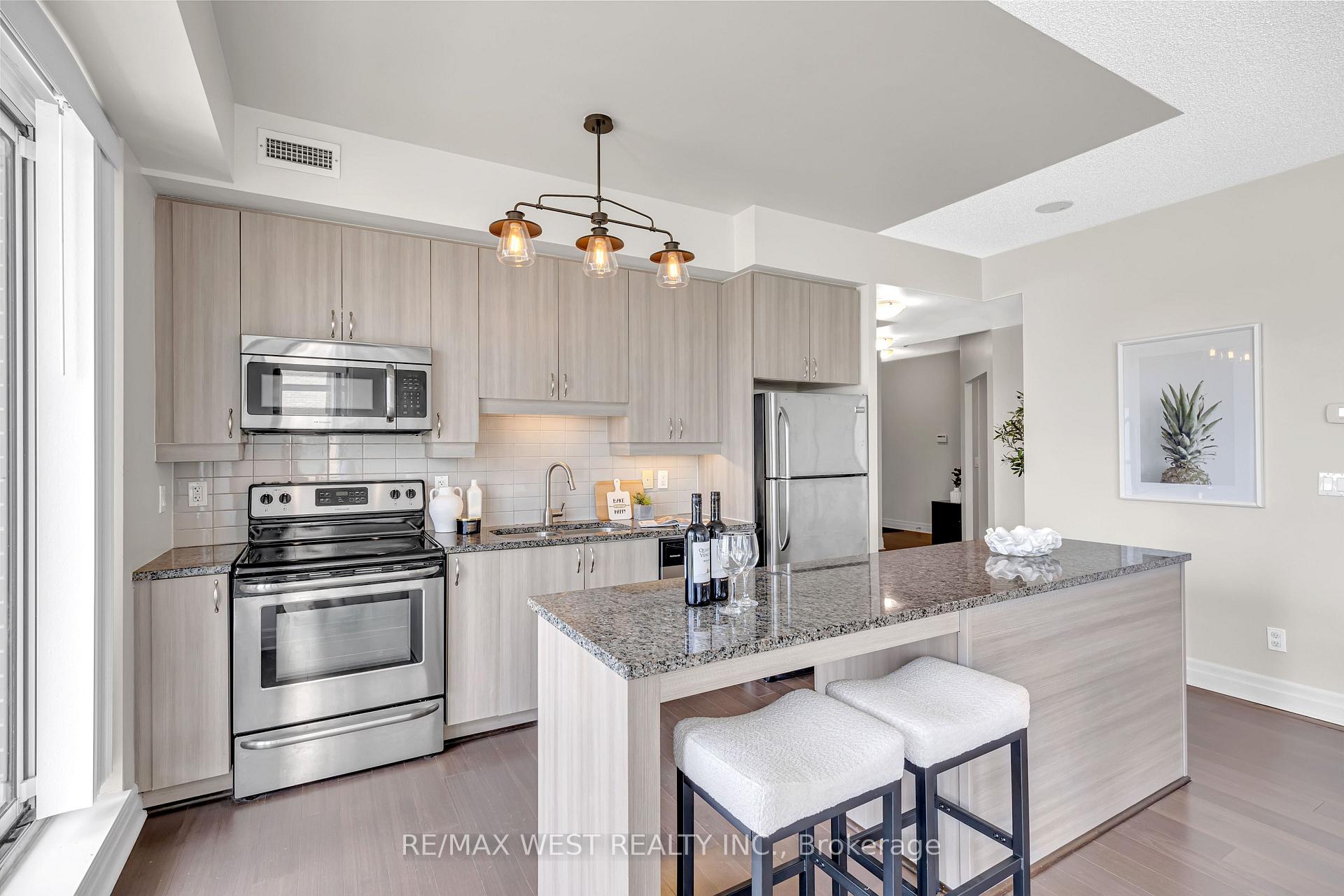 Photo 15 of Unit 304F, 8130 Birchmount Road, Markham, Unionville — HOMEH