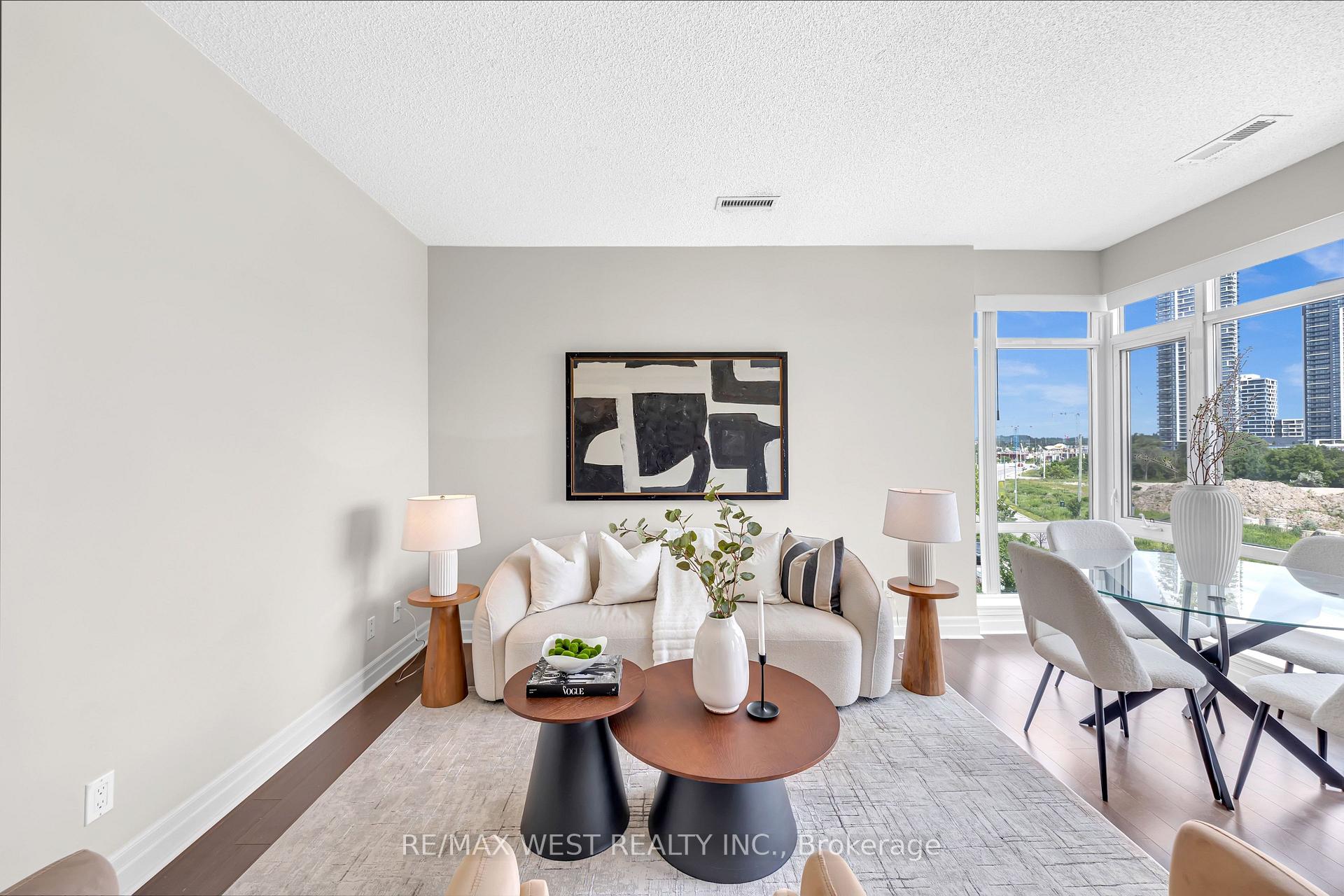 Photo 13 of Unit 304F, 8130 Birchmount Road, Markham, Unionville — HOMEH
