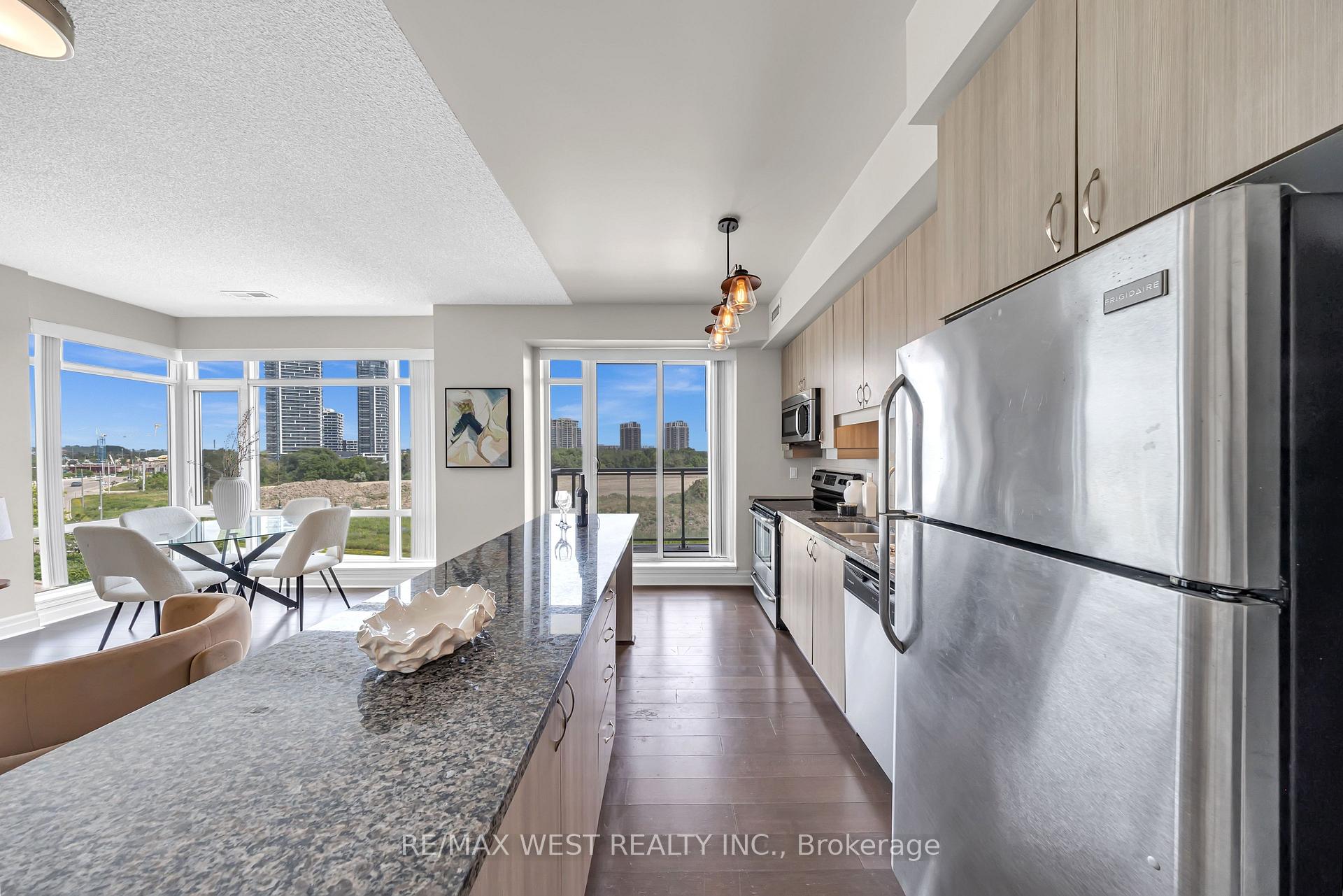Photo 23 of Unit 304F, 8130 Birchmount Road, Markham, Unionville — HOMEH