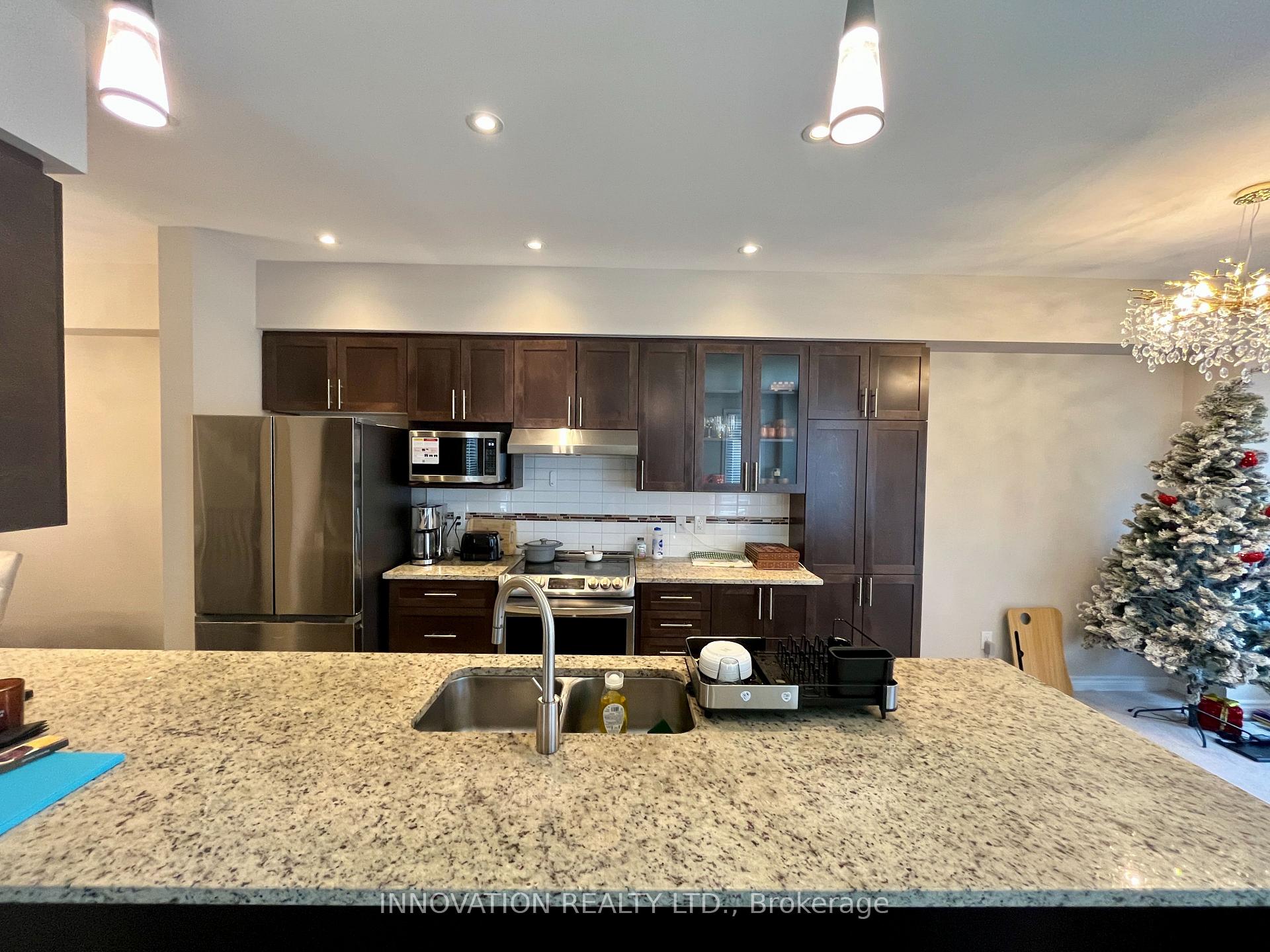 Photo 8 of 222 Dolce Crescent, Ottawa, Riverside South/Gloucester Glen — HOMEH