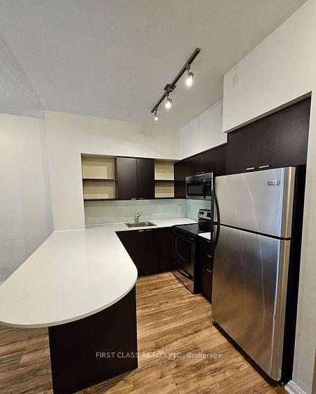 Photo 3 of Unit 614, 35 Hayden Street, Toronto, Church-Yonge Corridor — HOMEH