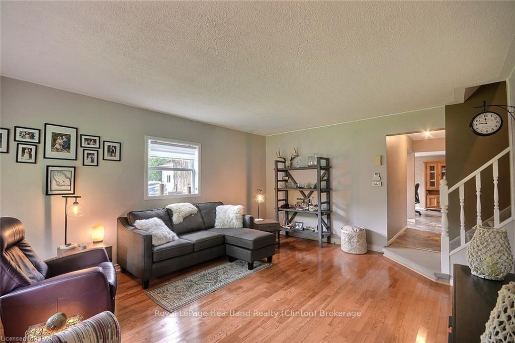 Photo 6 of 118 Isaac Street, Central Huron, Clinton — HOMEH
