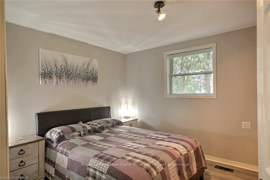 Photo 13 of 118 Isaac Street, Central Huron, Clinton — HOMEH