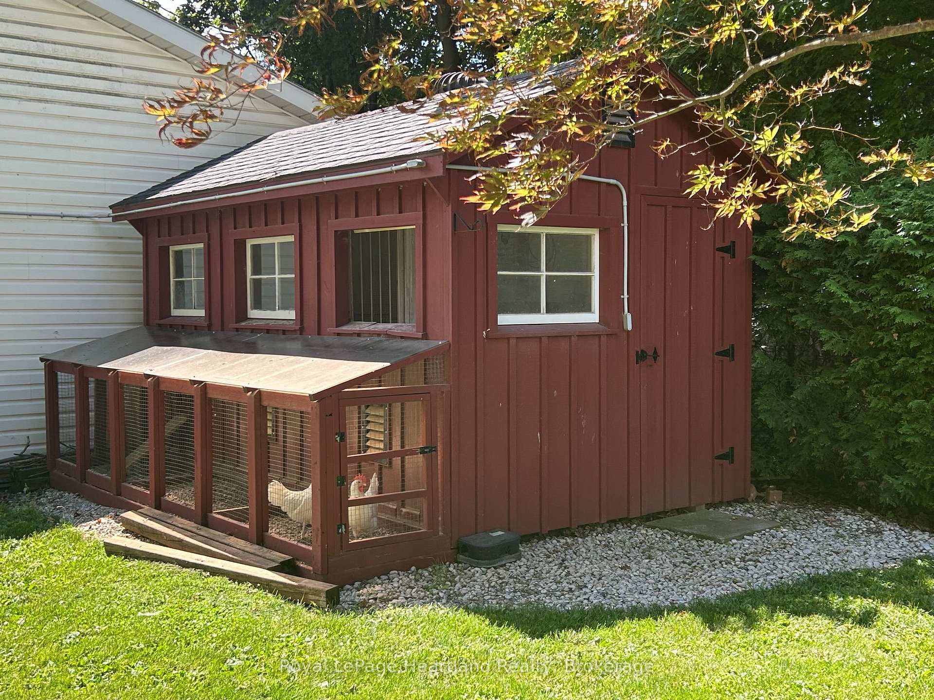 Photo 30 of 118 Isaac Street, Central Huron, Clinton — HOMEH