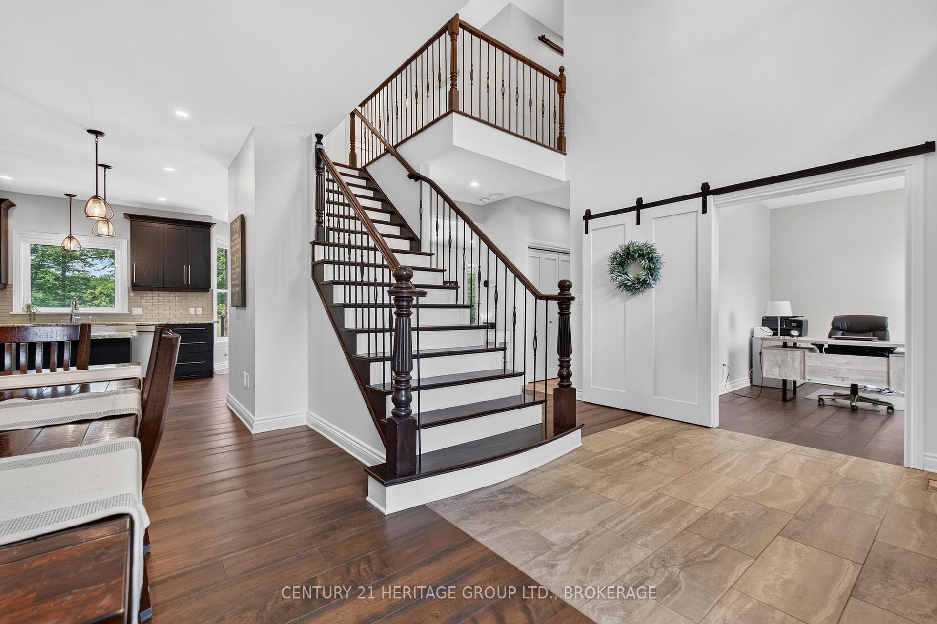 Photo 7 of 13 Fawn Brook Drive, Frontenac, Frontenac South — HOMEH