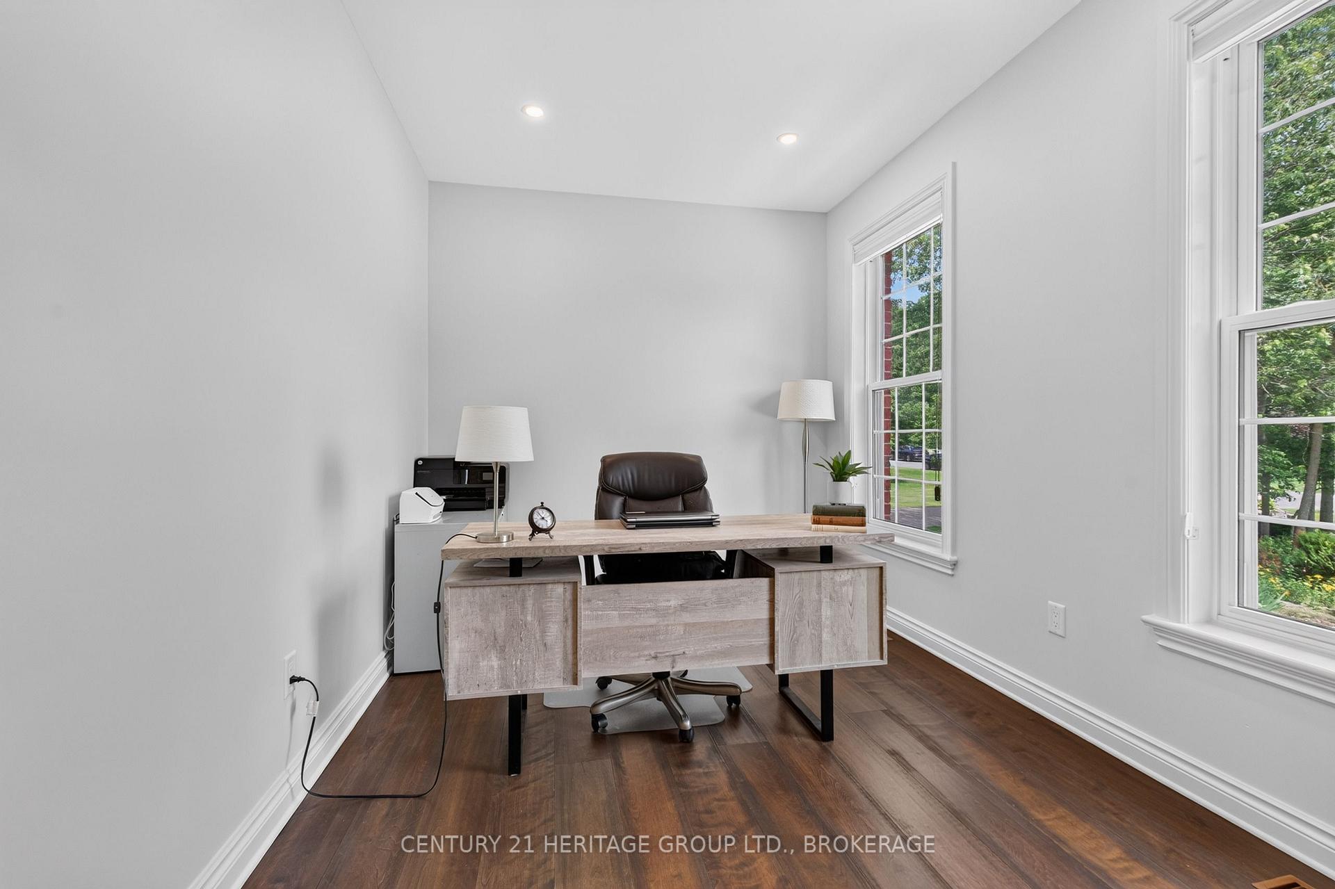 Photo 8 of 13 Fawn Brook Drive, Frontenac, Frontenac South — HOMEH