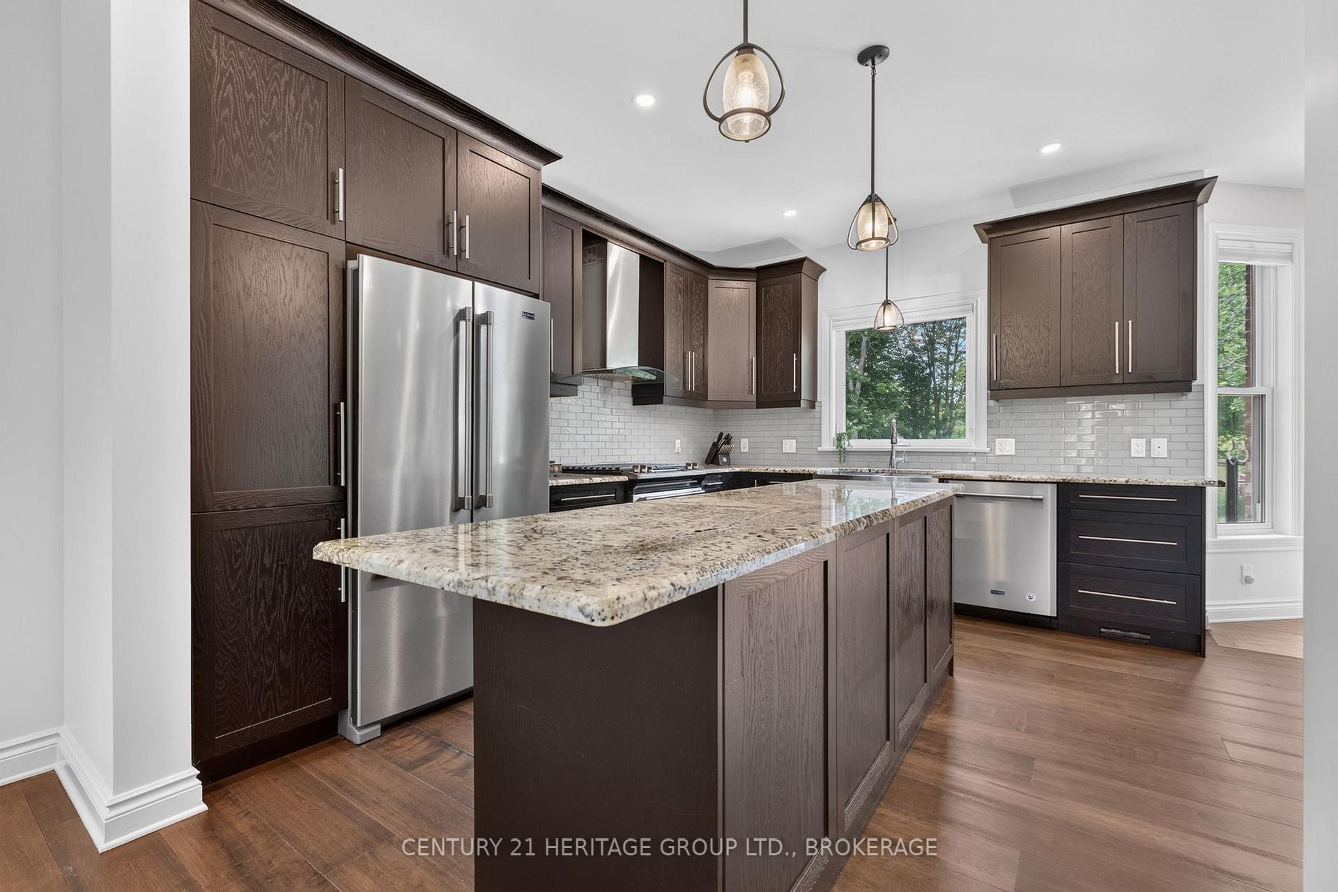 Photo 14 of 13 Fawn Brook Drive, Frontenac, Frontenac South — HOMEH