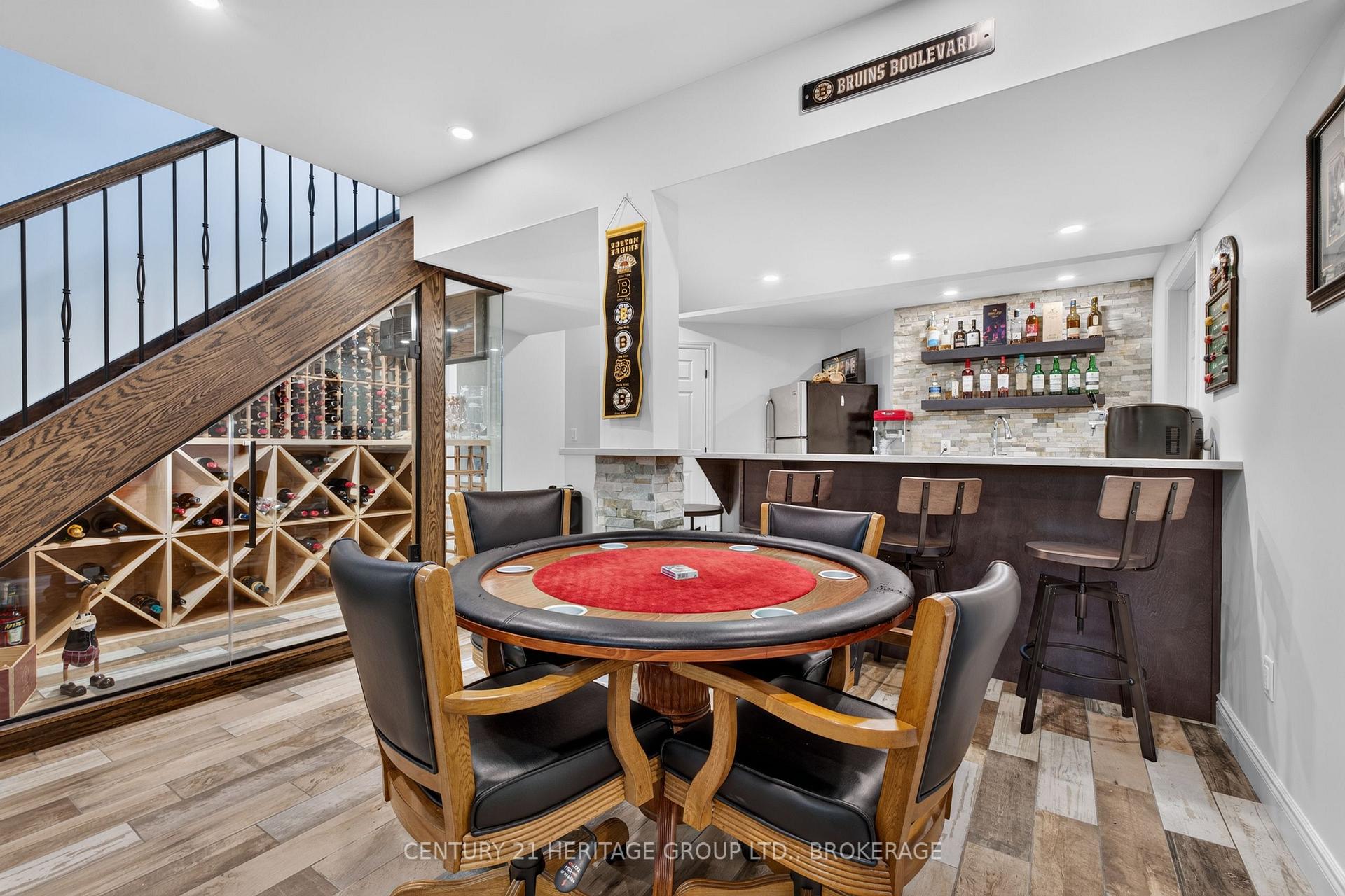 Photo 34 of 13 Fawn Brook Drive, Frontenac, Frontenac South — HOMEH