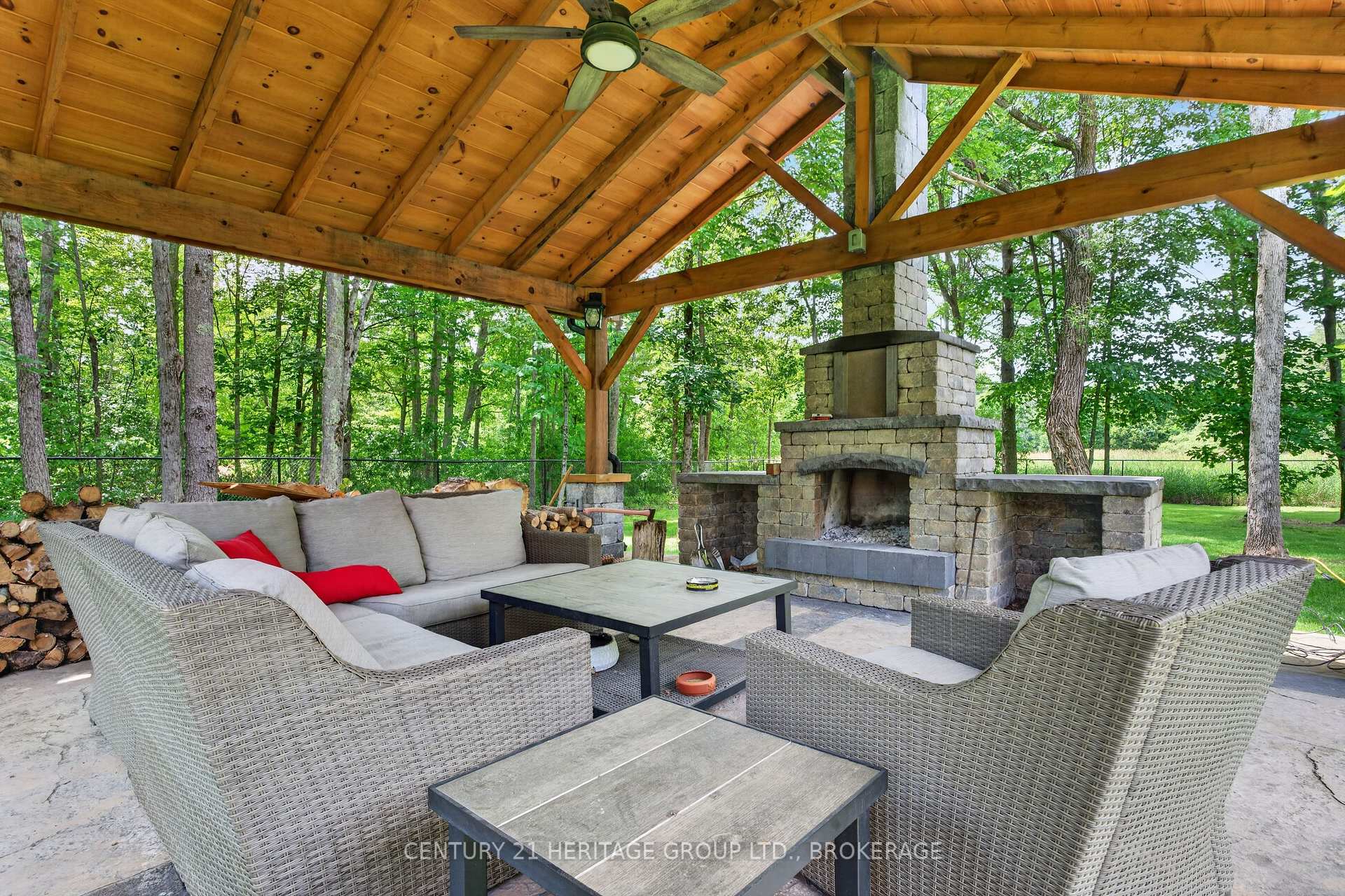 Photo 43 of 13 Fawn Brook Drive, Frontenac, Frontenac South — HOMEH