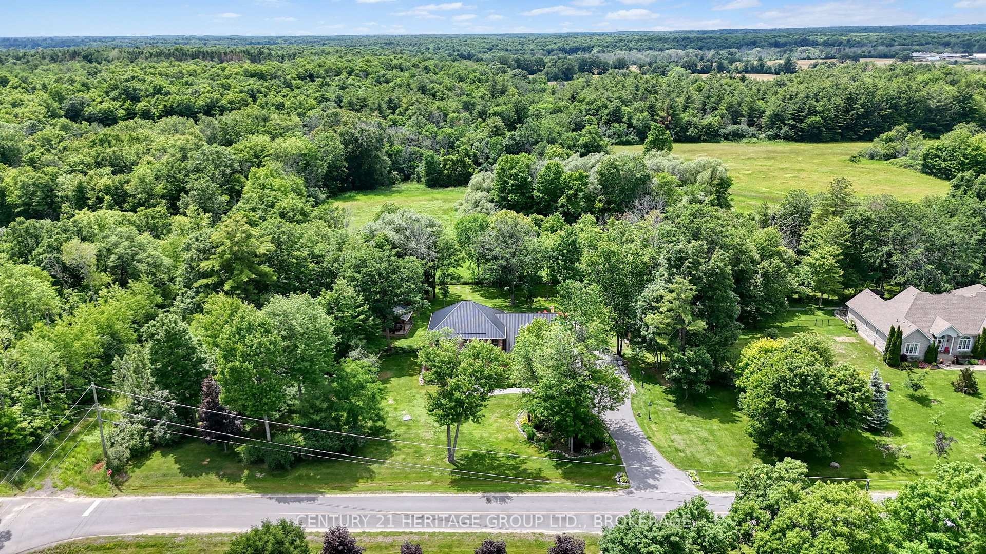 Photo 50 of 13 Fawn Brook Drive, Frontenac, Frontenac South — HOMEH