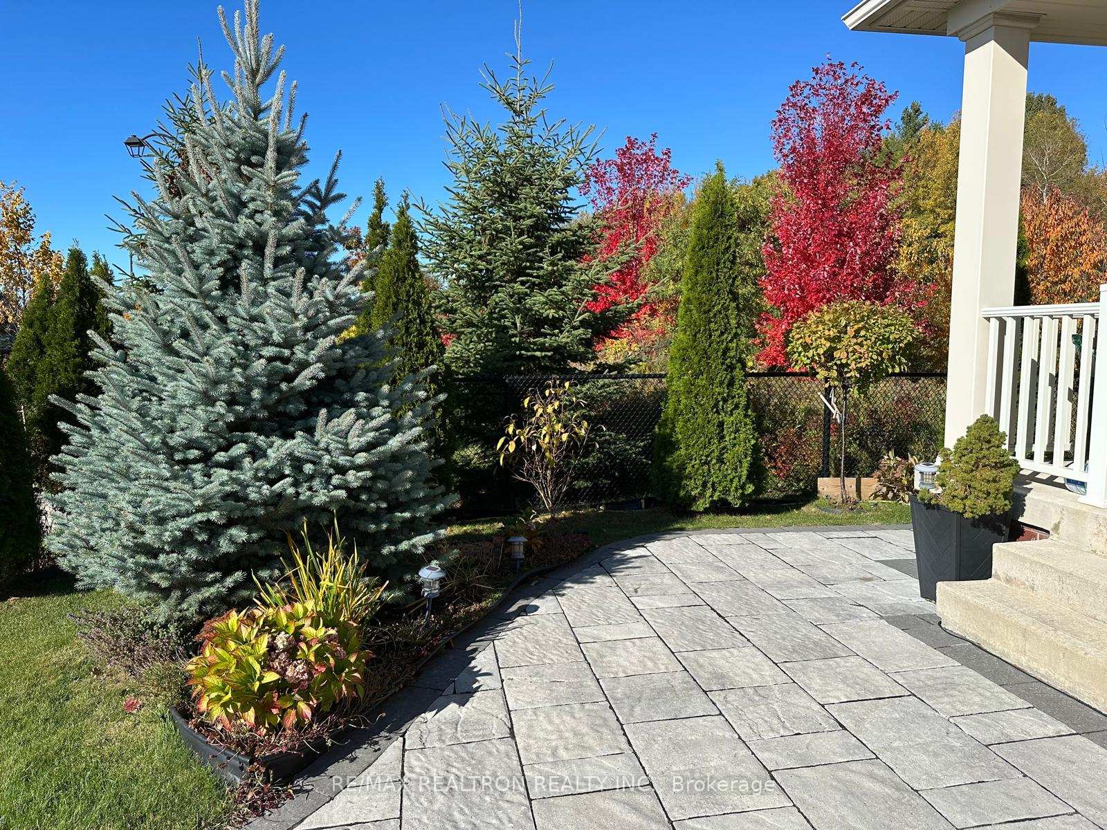 Photo 43 of 175 William Graham Drive, Aurora, Rural Aurora — HOMEH