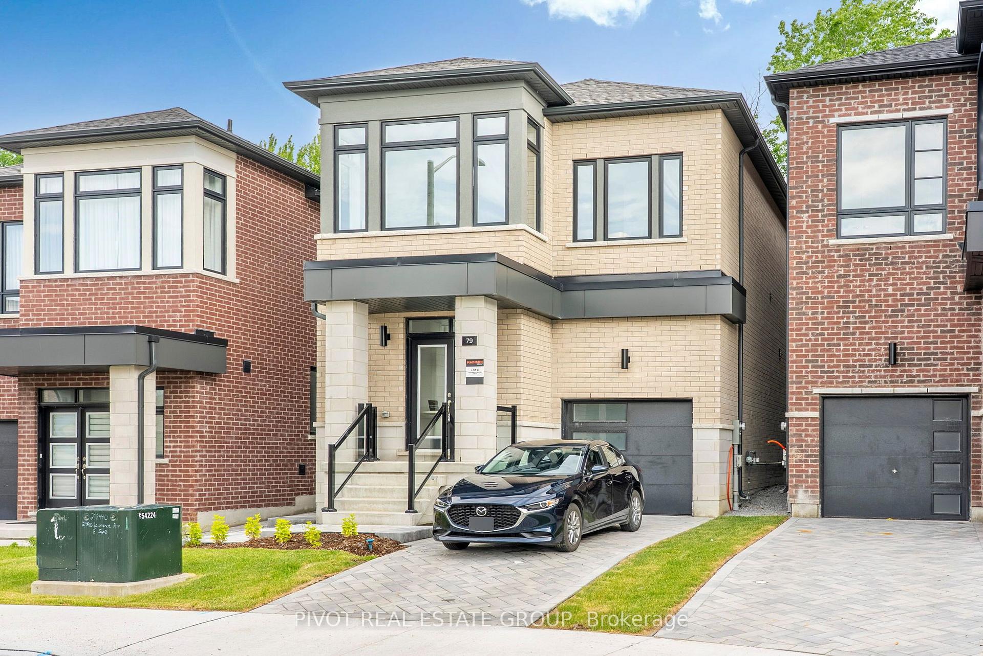 Photo 2 of 79 Danielle Moore Circle, Scarborough, Bendale — HOMEH