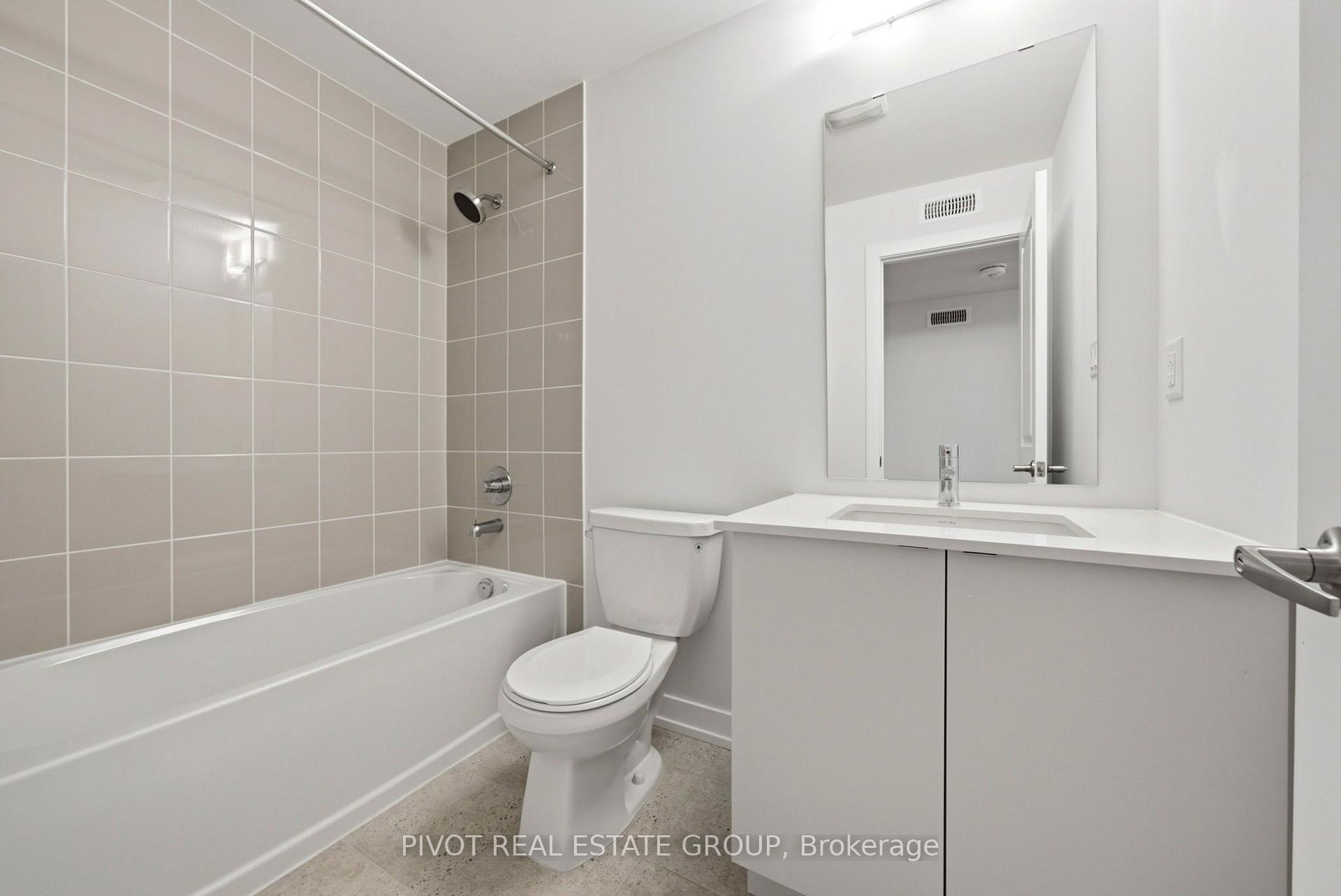 Photo 36 of 79 Danielle Moore Circle, Scarborough, Bendale — HOMEH
