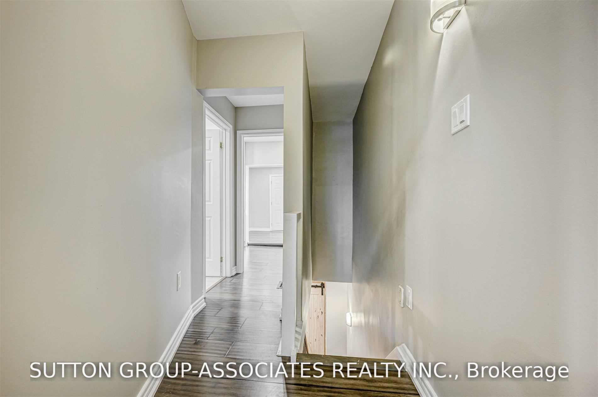 Photo 14 of 739 Manning Avenue, Toronto, The Annex — HOMEH